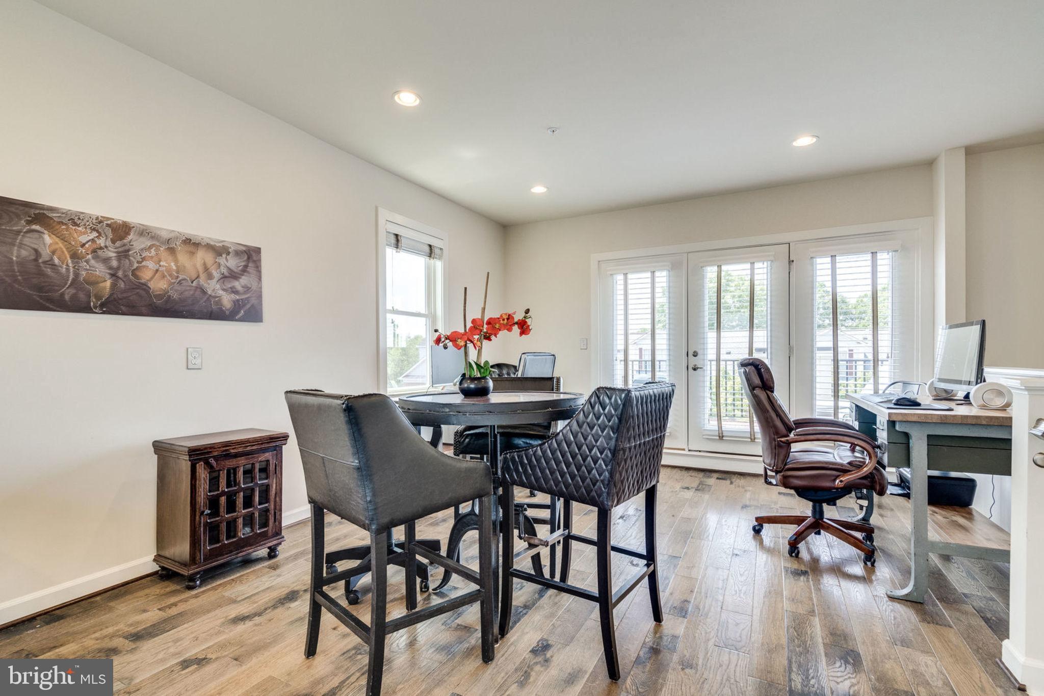 DOUGLAS PARK - Residential Lease