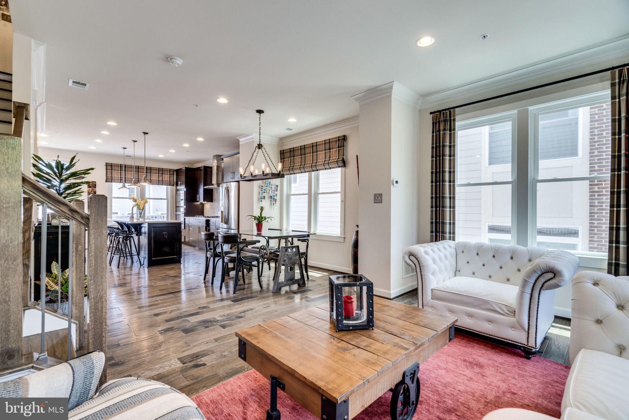 DOUGLAS PARK - Residential Lease