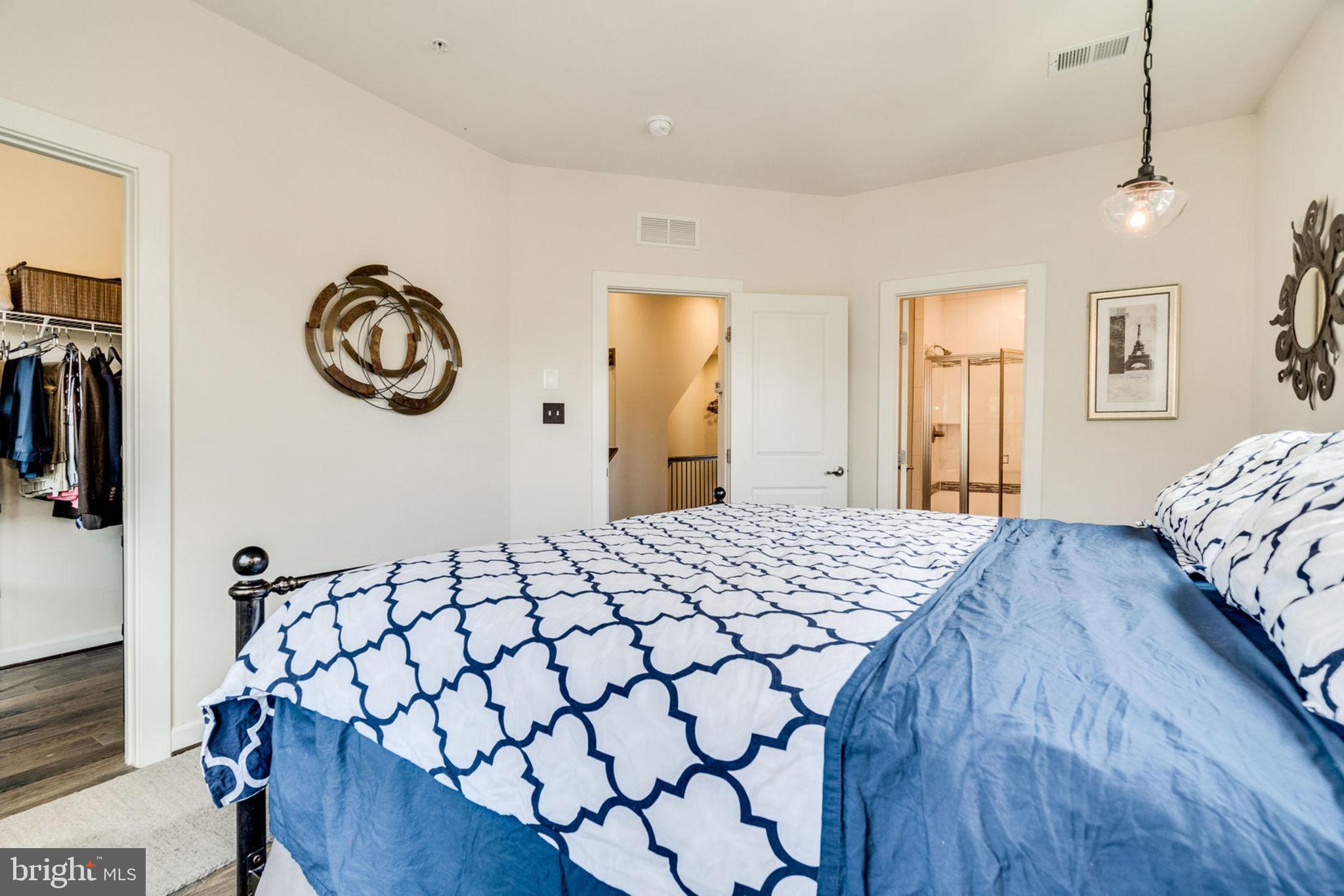 DOUGLAS PARK - Residential Lease