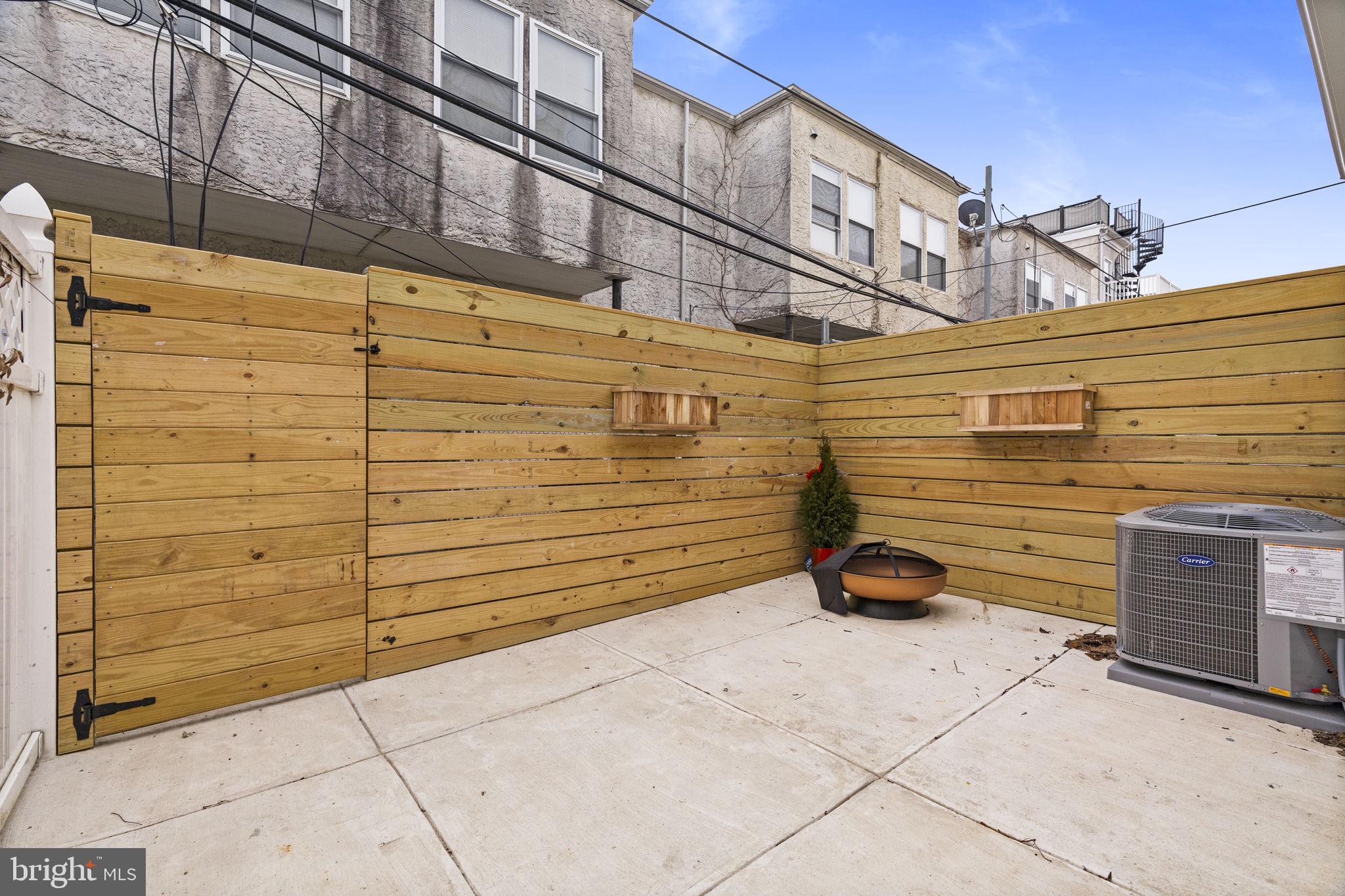 GRADUATE HOSPITAL - Residential