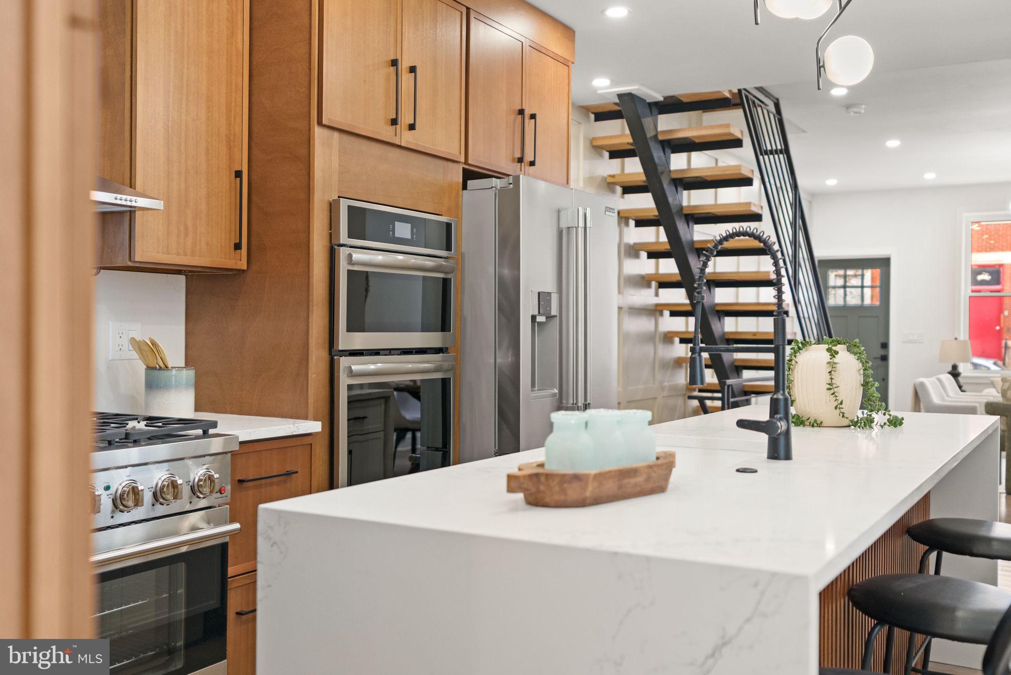 GRADUATE HOSPITAL - Residential