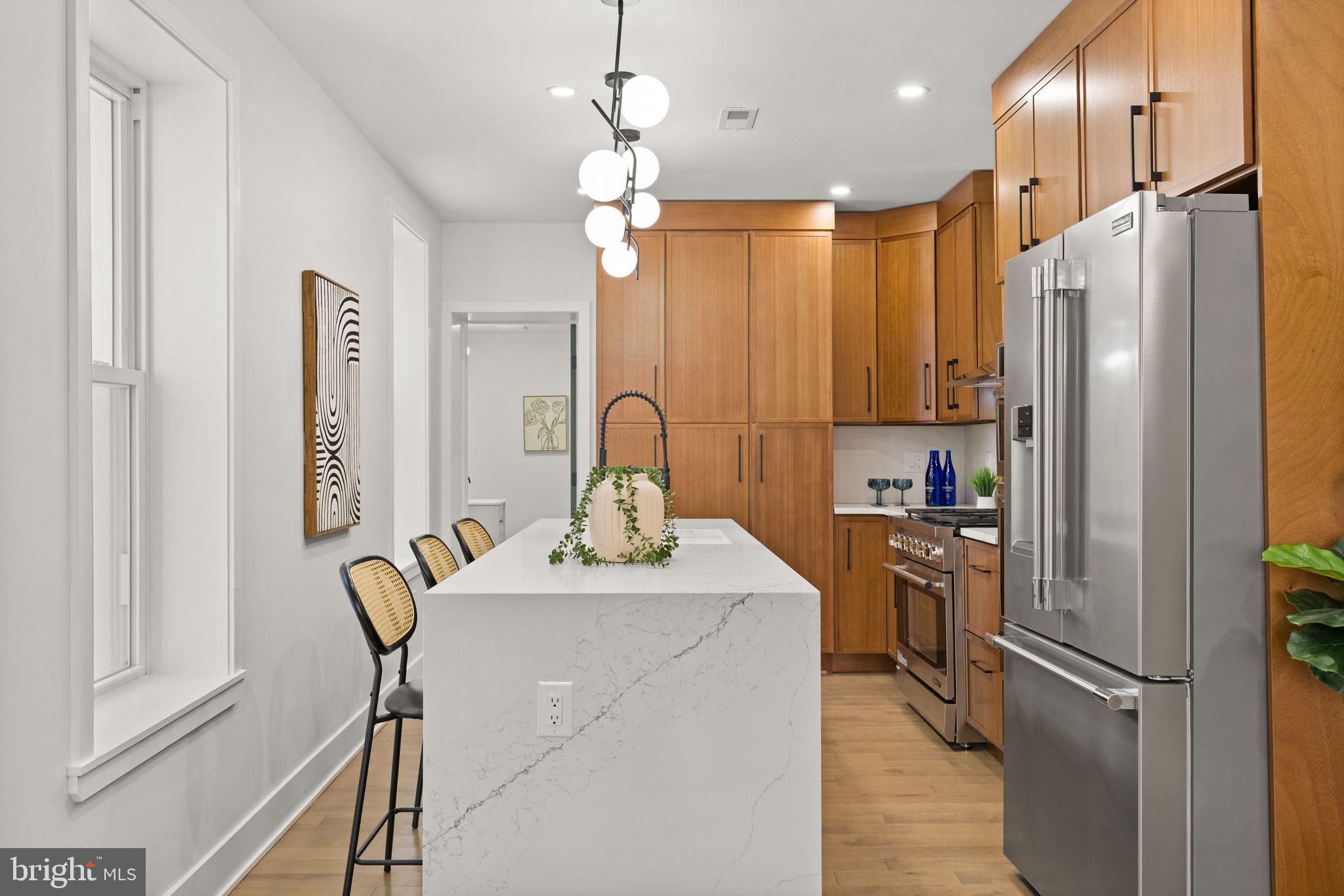 GRADUATE HOSPITAL - Residential