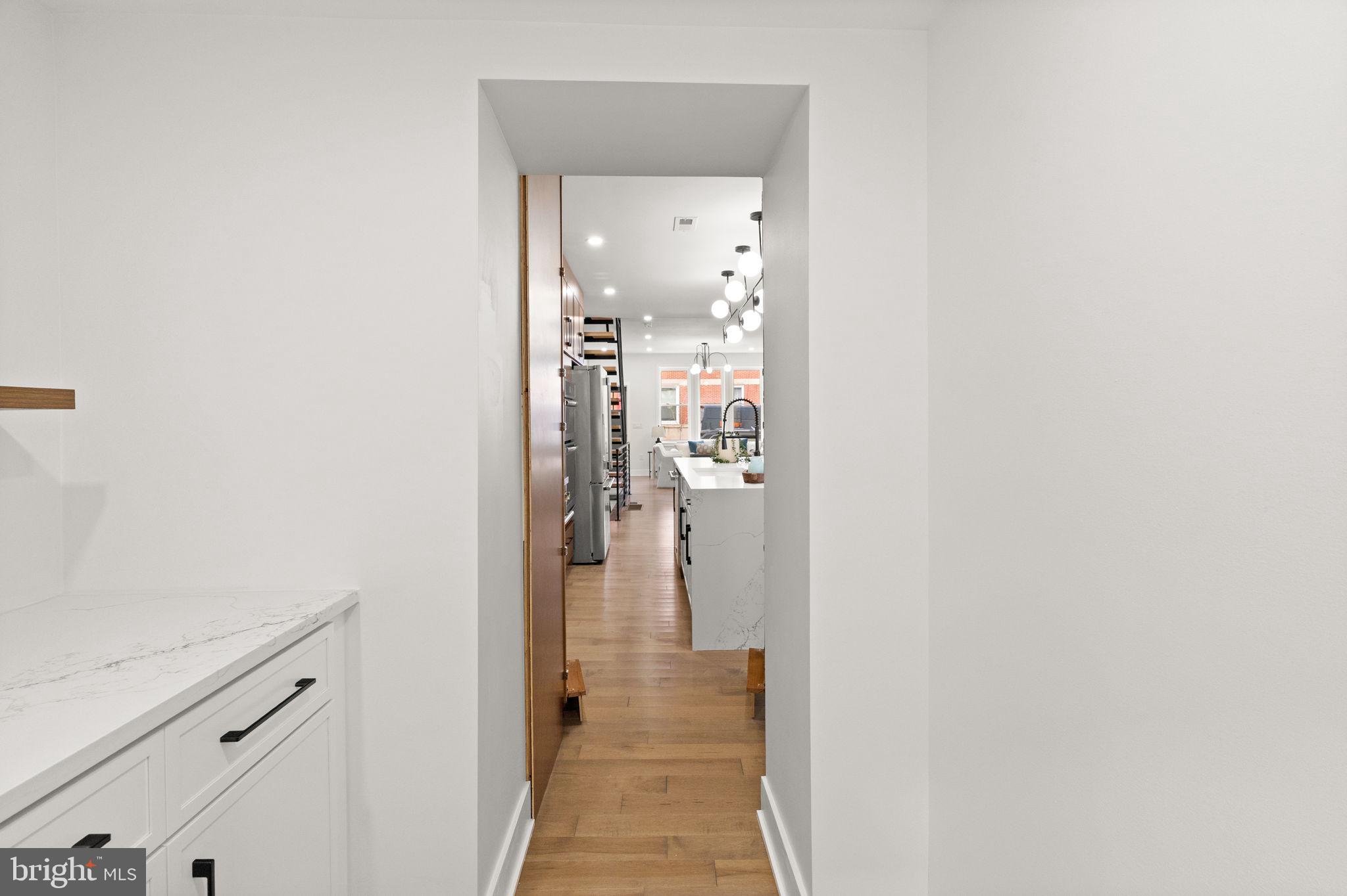 GRADUATE HOSPITAL - Residential