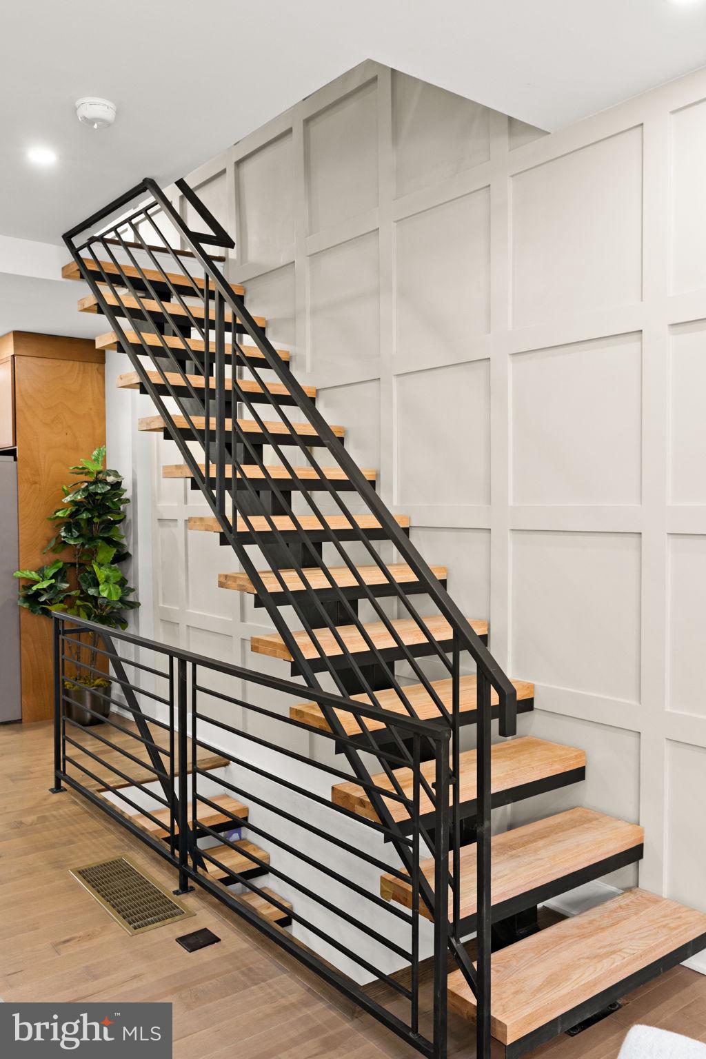 GRADUATE HOSPITAL - Residential