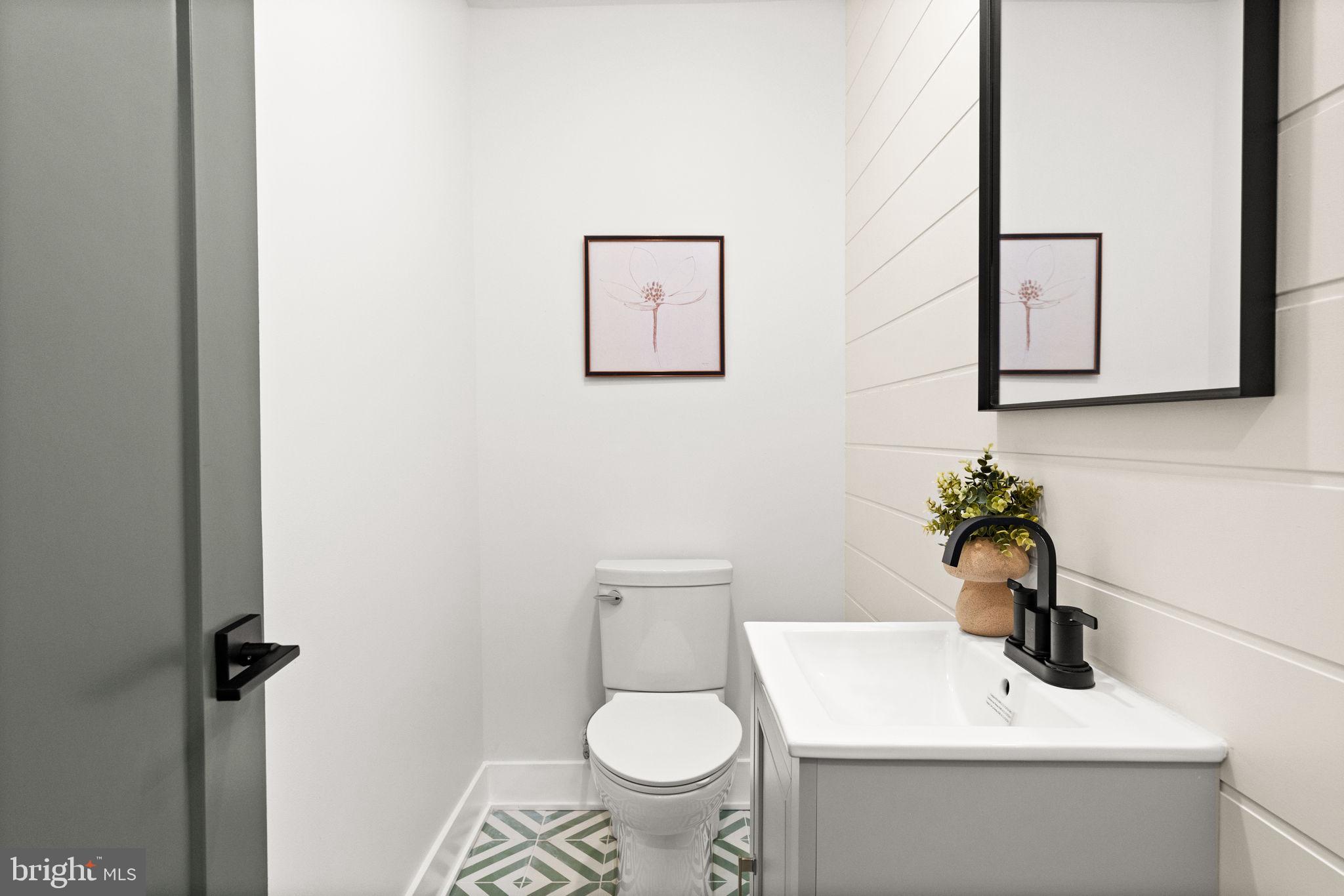 GRADUATE HOSPITAL - Residential