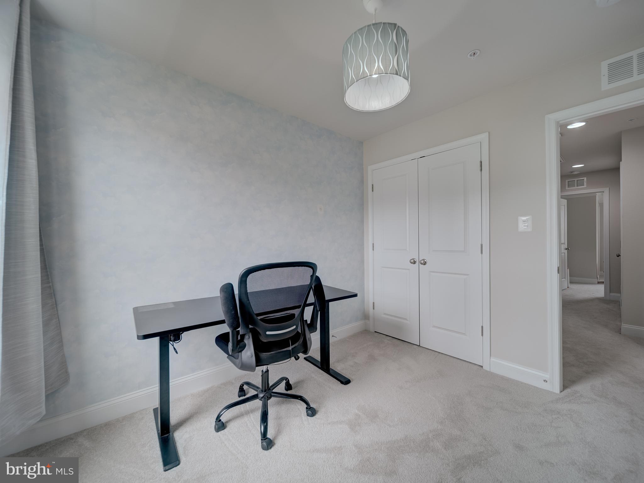 SPRING CREEK - Residential Lease