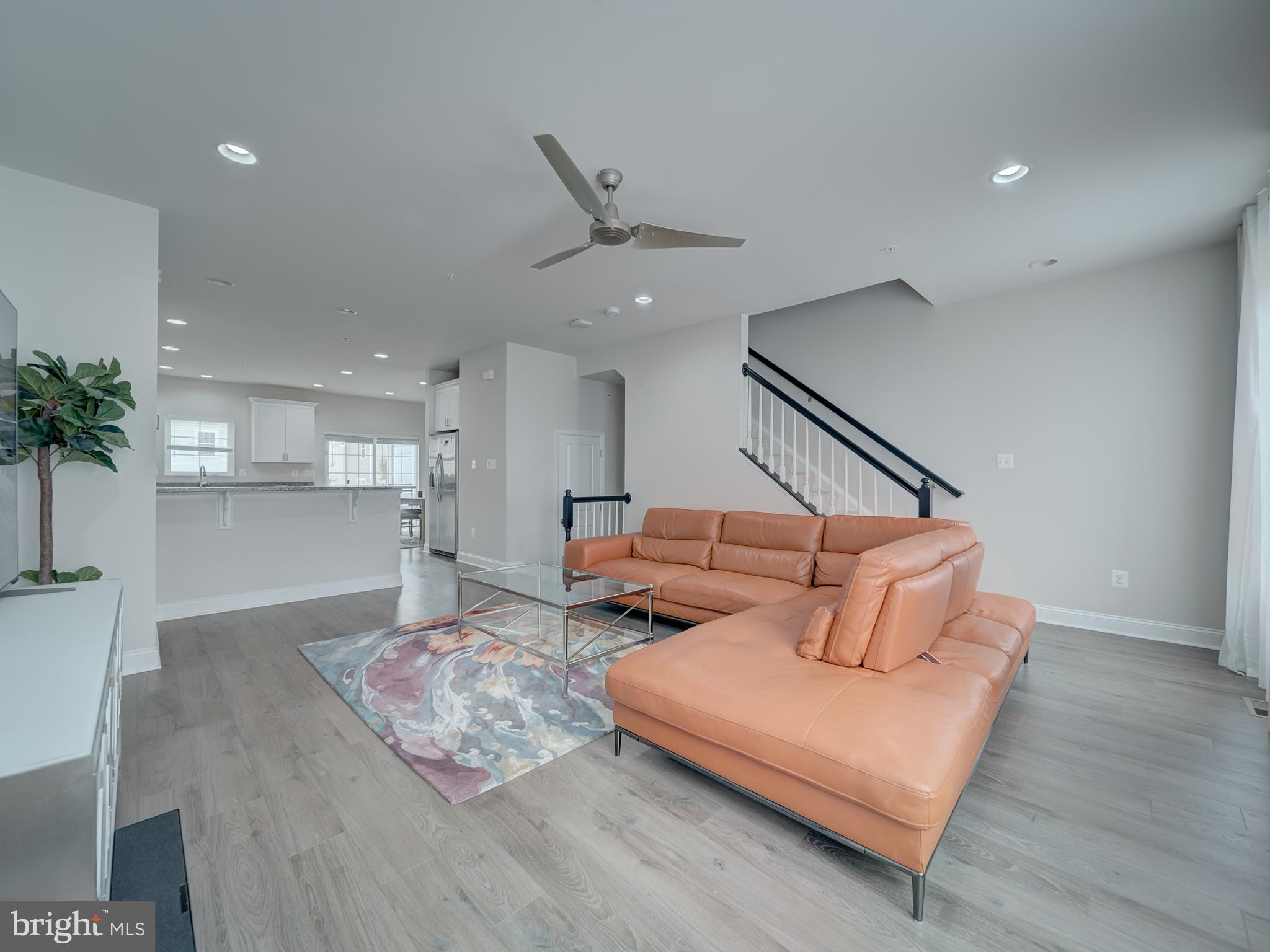 SPRING CREEK - Residential Lease