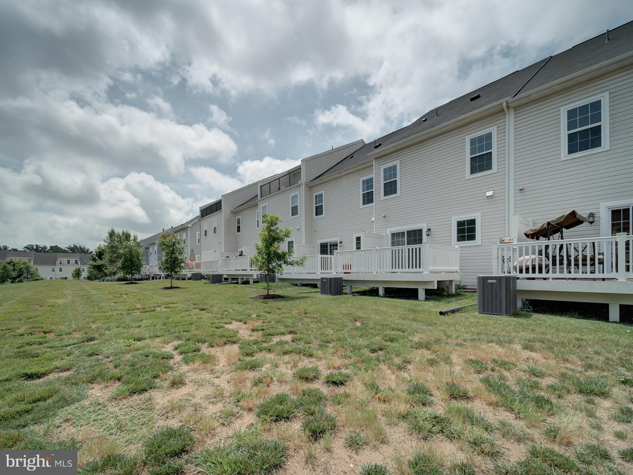 SPRING CREEK - Residential Lease