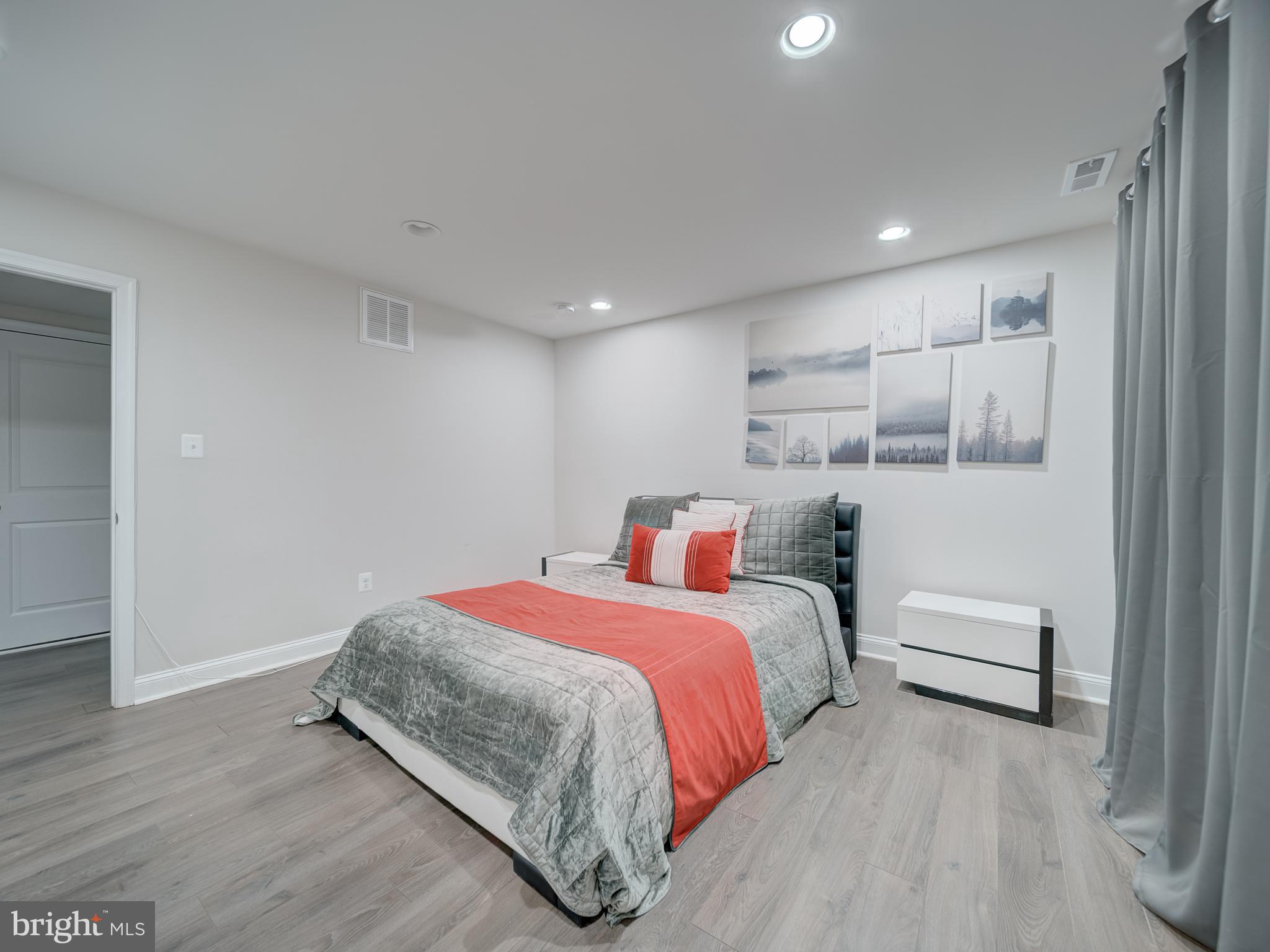 SPRING CREEK - Residential Lease