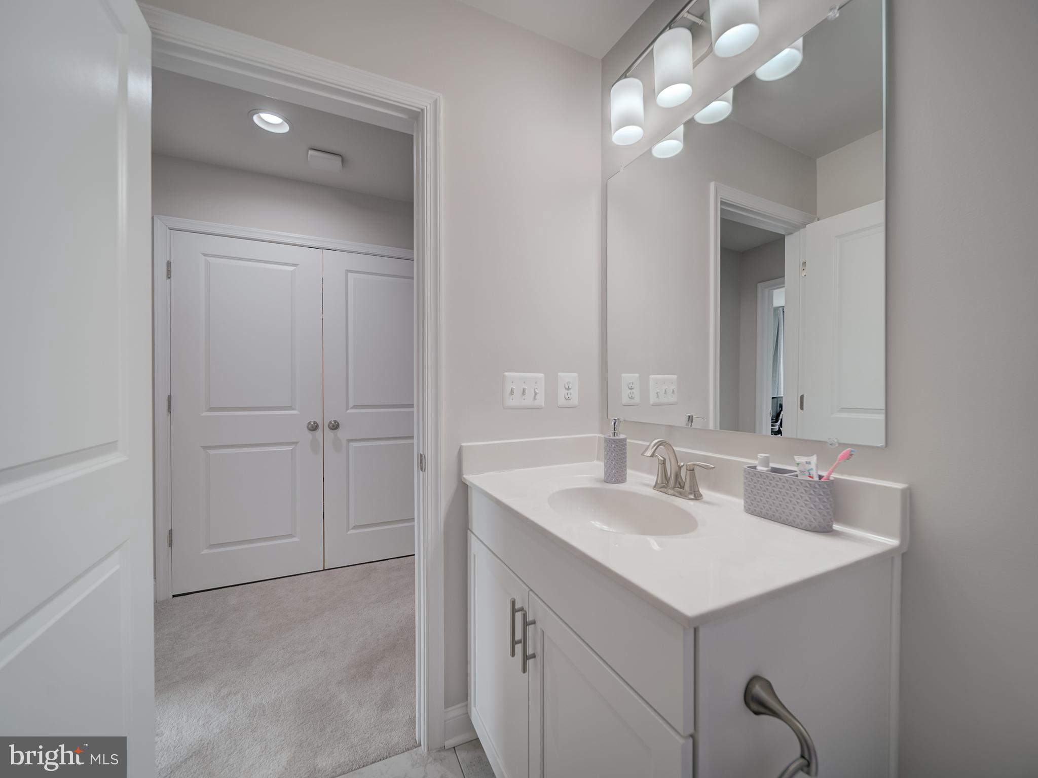 SPRING CREEK - Residential Lease