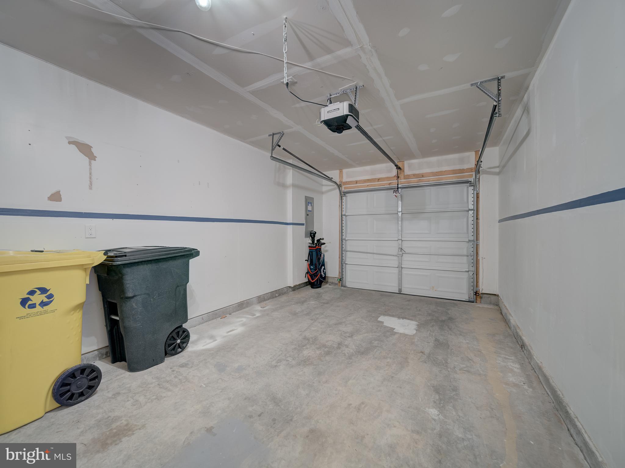 SPRING CREEK - Residential Lease