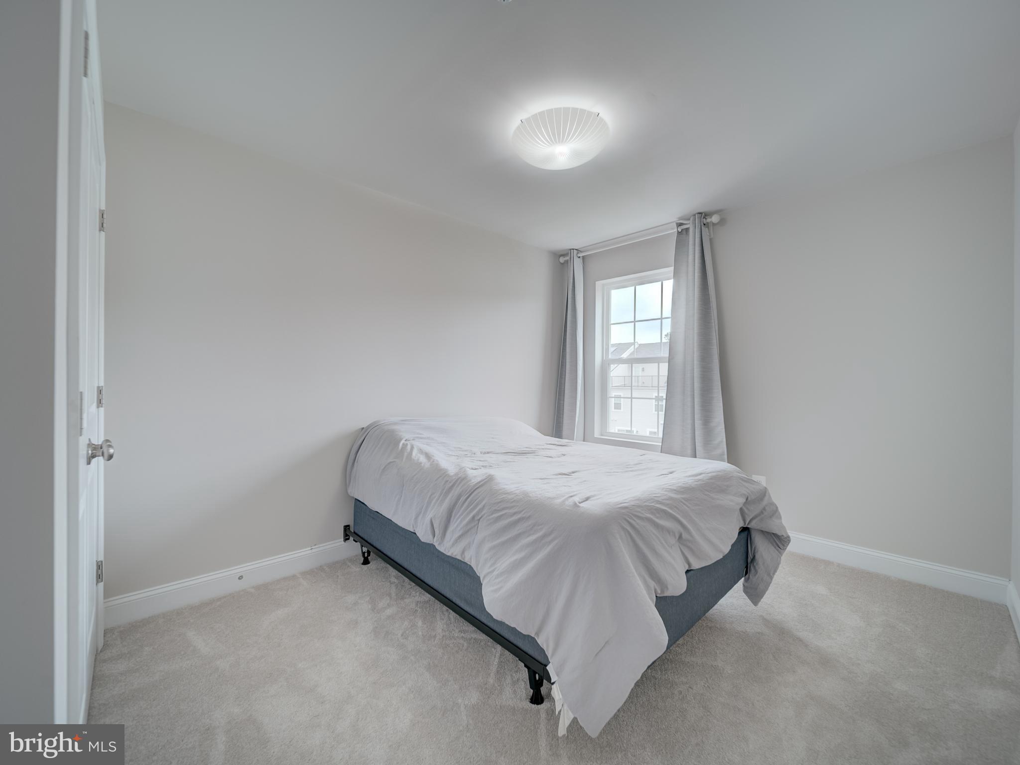 SPRING CREEK - Residential Lease