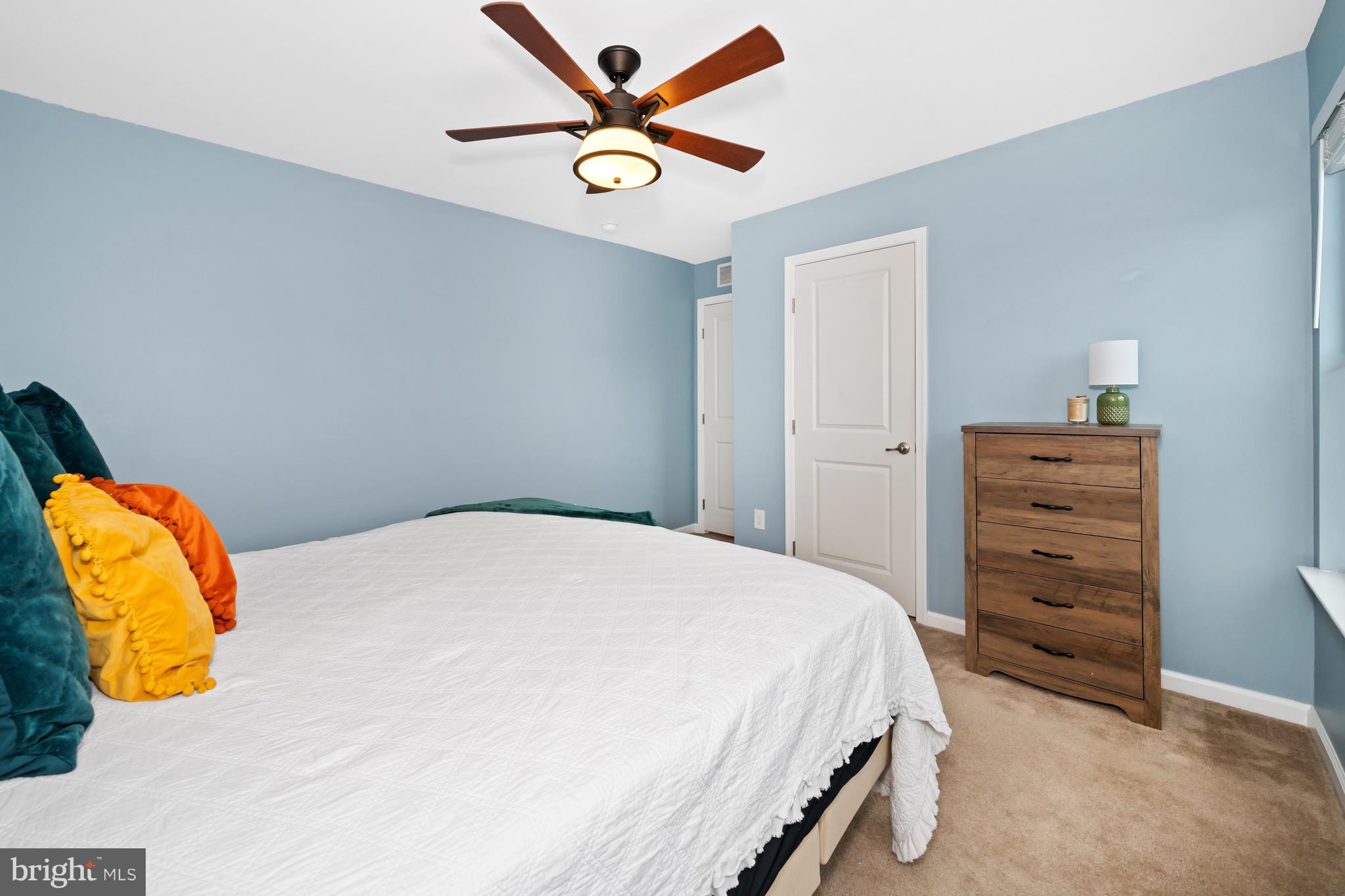CROSSLAND AT CANAL - Residential