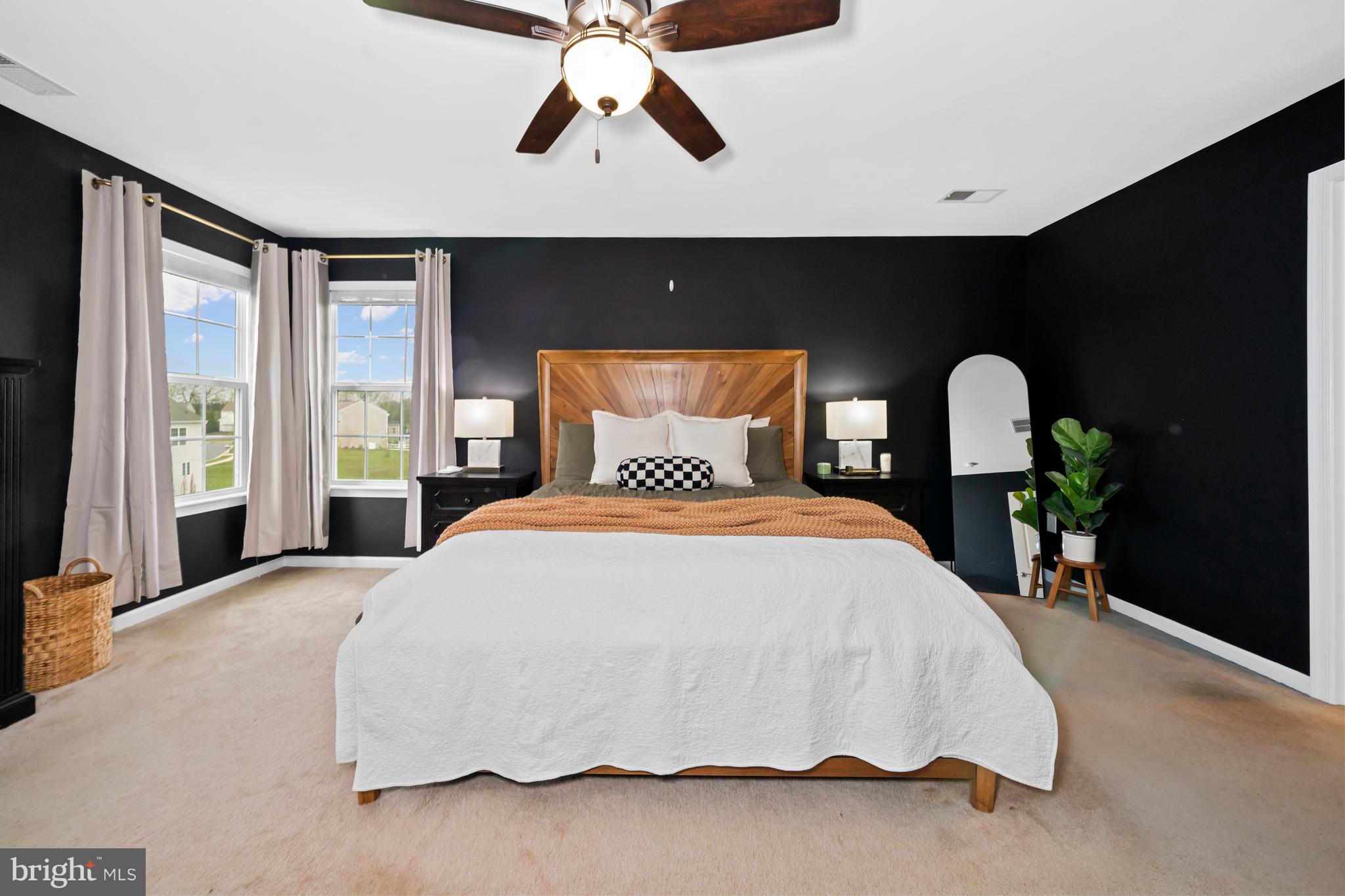 CROSSLAND AT CANAL - Residential