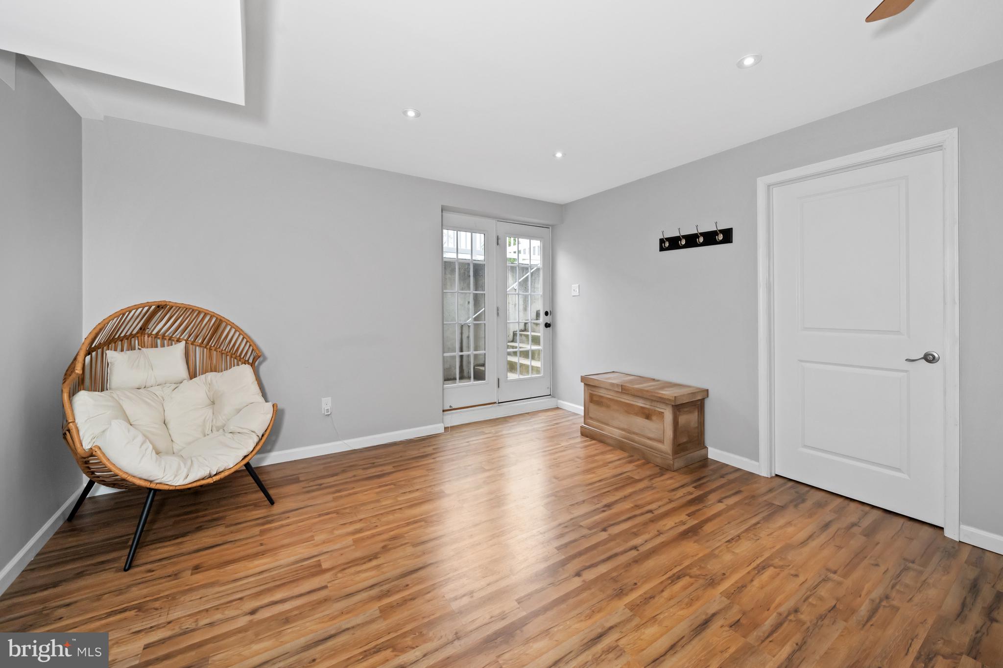 CROSSLAND AT CANAL - Residential
