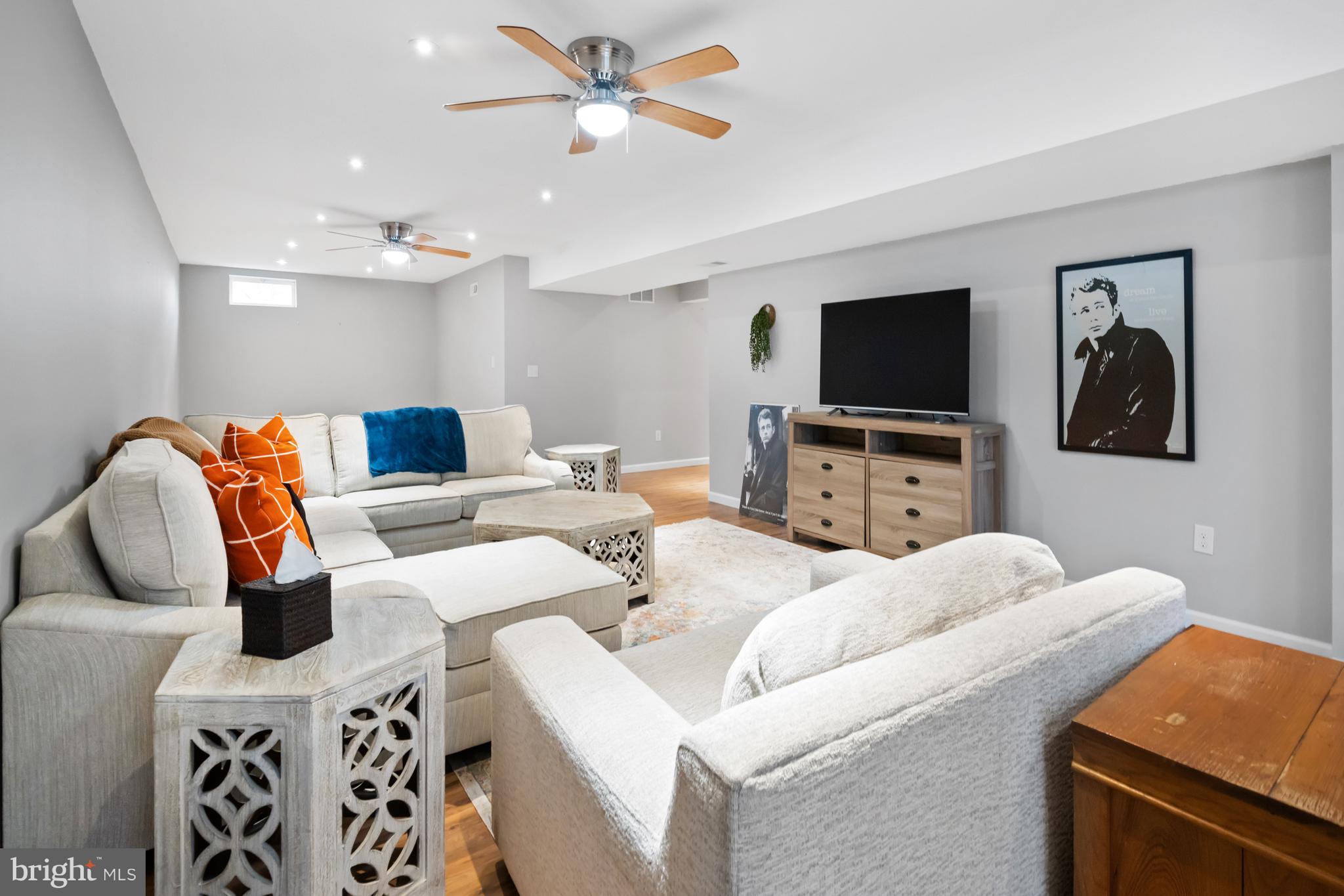CROSSLAND AT CANAL - Residential