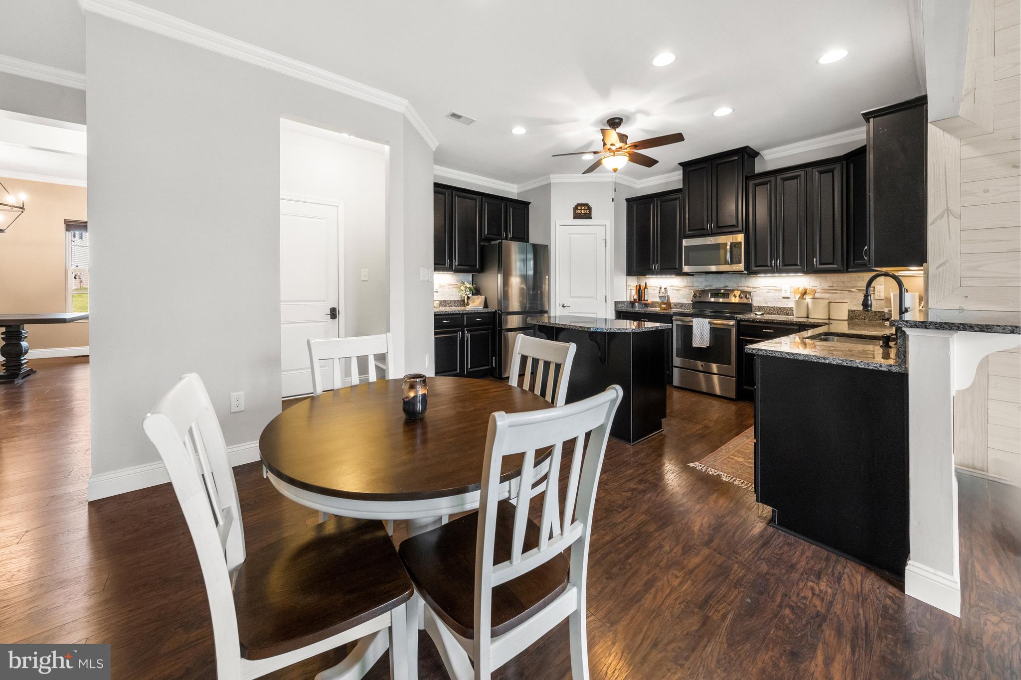 CROSSLAND AT CANAL - Residential