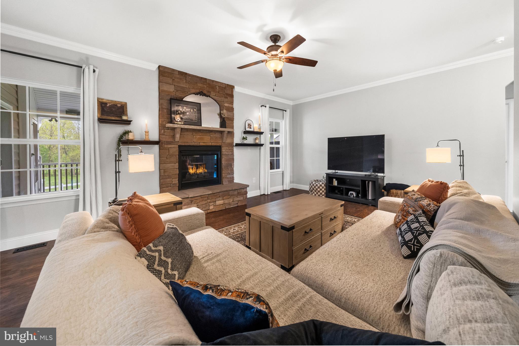 CROSSLAND AT CANAL - Residential