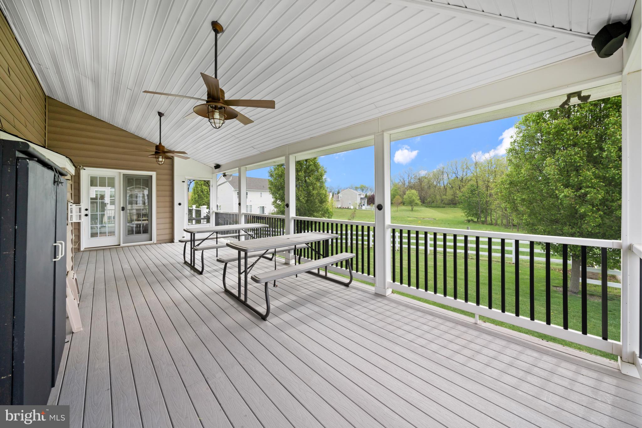 CROSSLAND AT CANAL - Residential