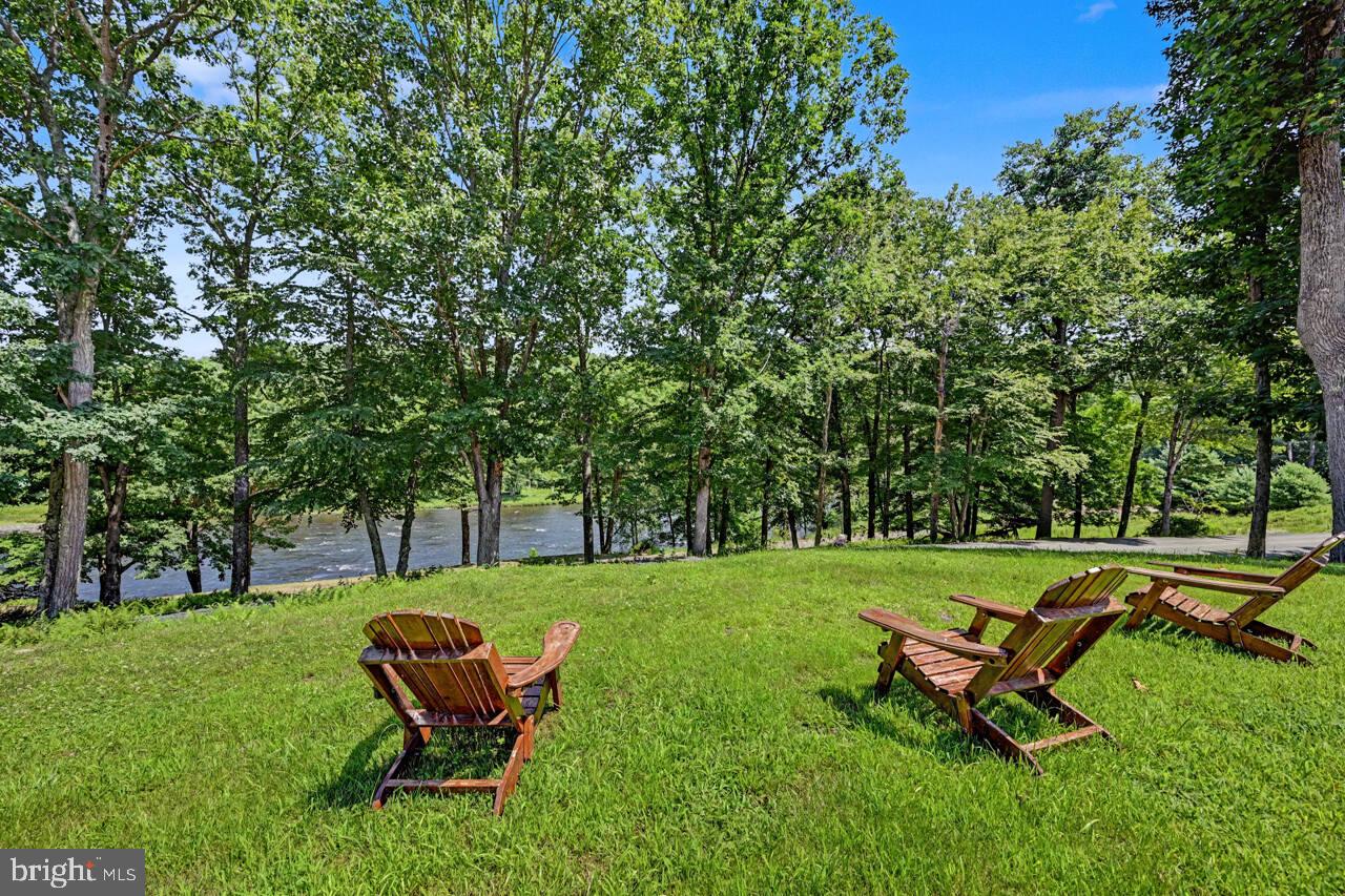 614 MASTHOPE PLANK ROAD