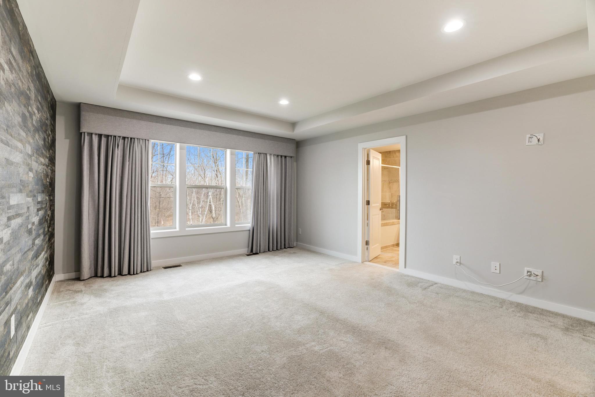 TOWNES OF BURKE - Residential Lease