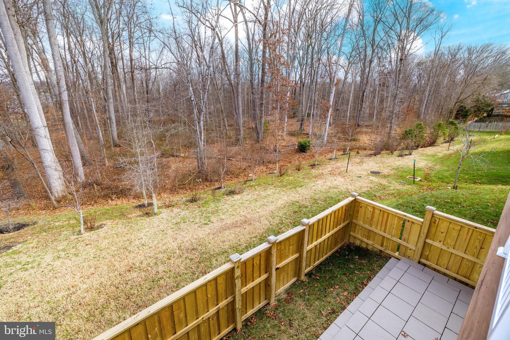 TOWNES OF BURKE - Residential Lease