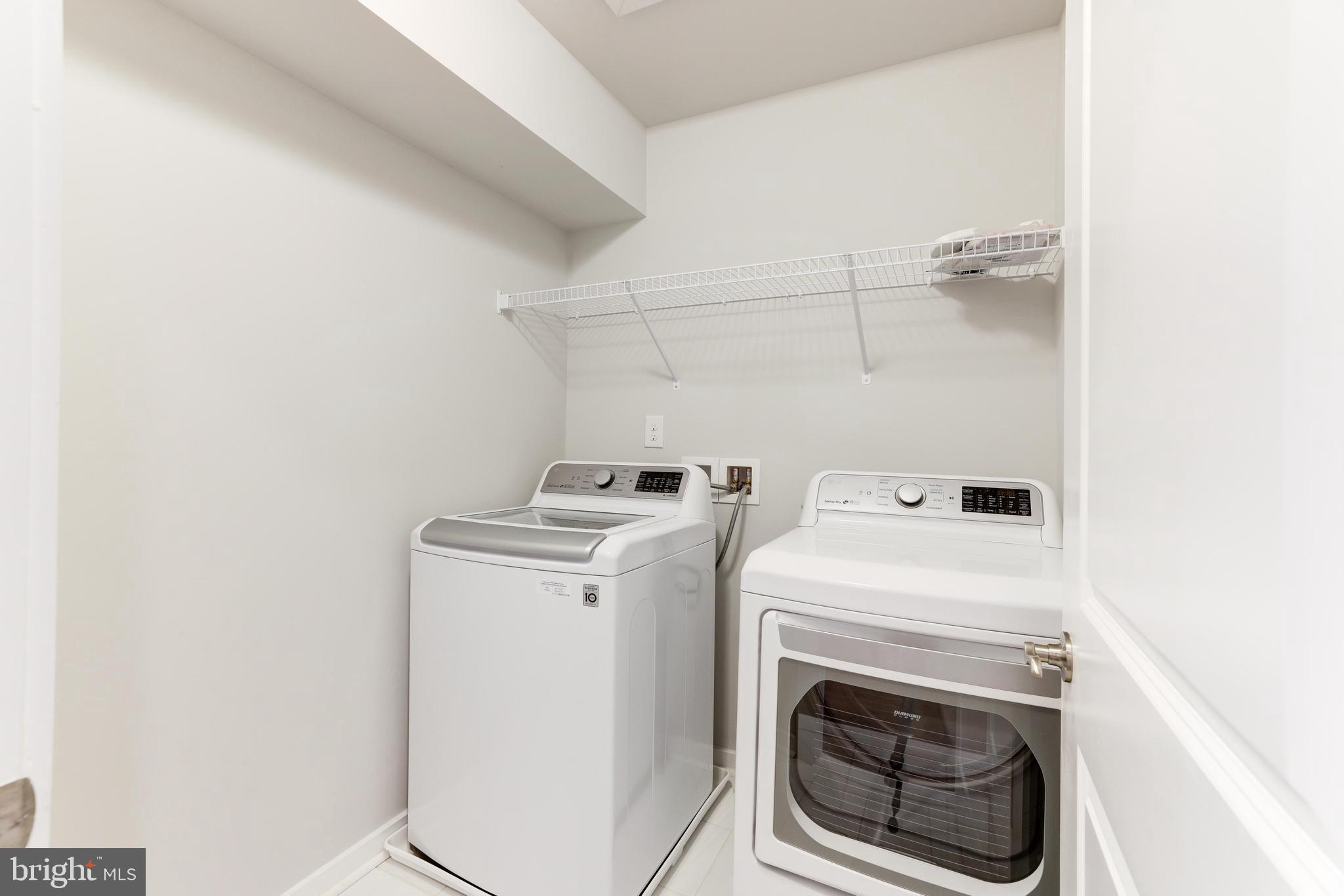 TOWNES OF BURKE - Residential Lease