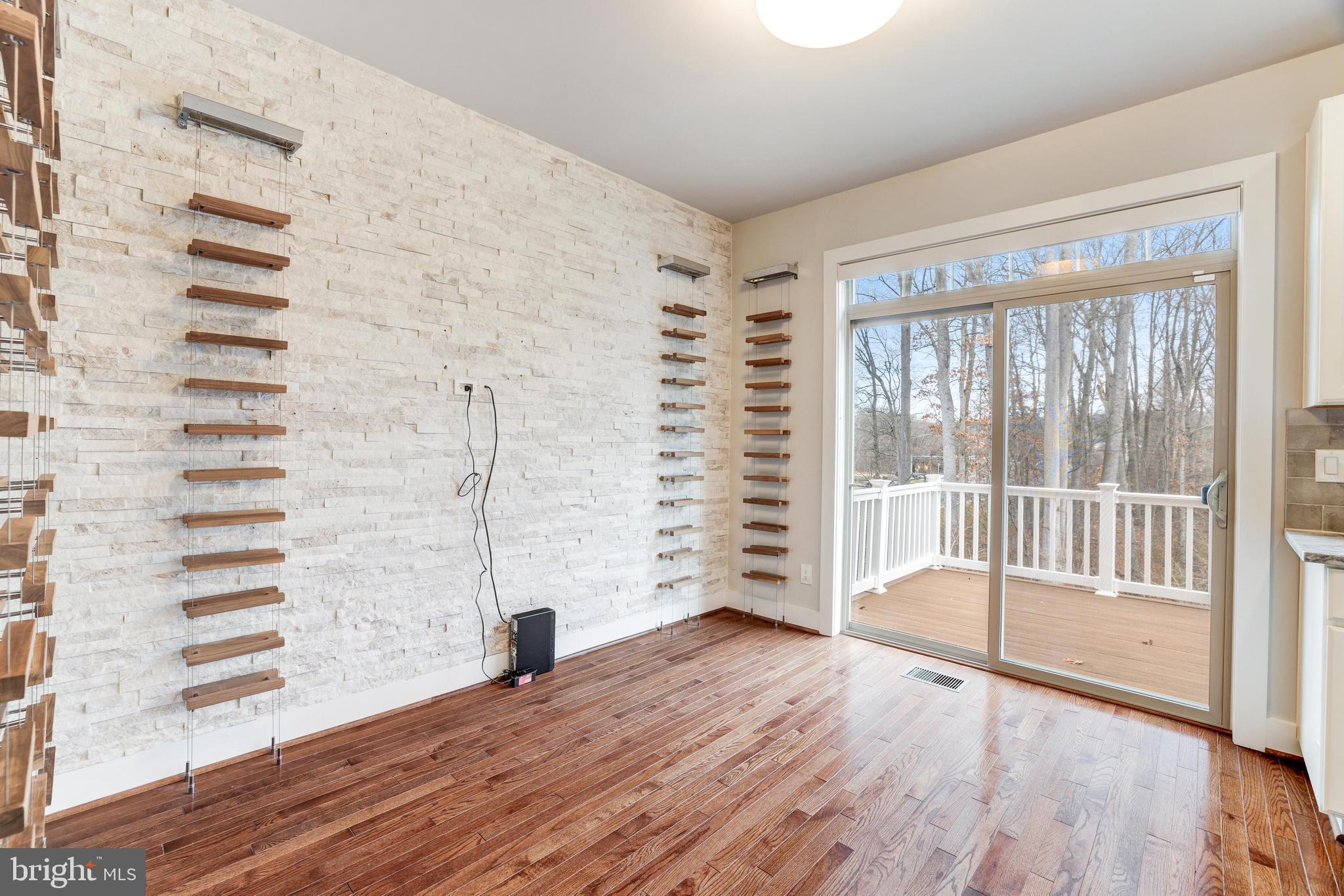 TOWNES OF BURKE - Residential Lease