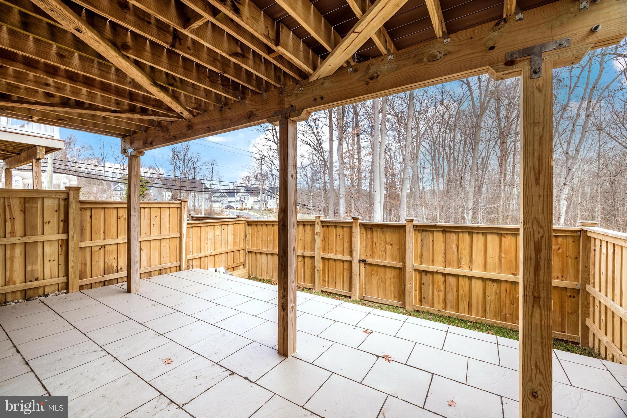 TOWNES OF BURKE - Residential Lease