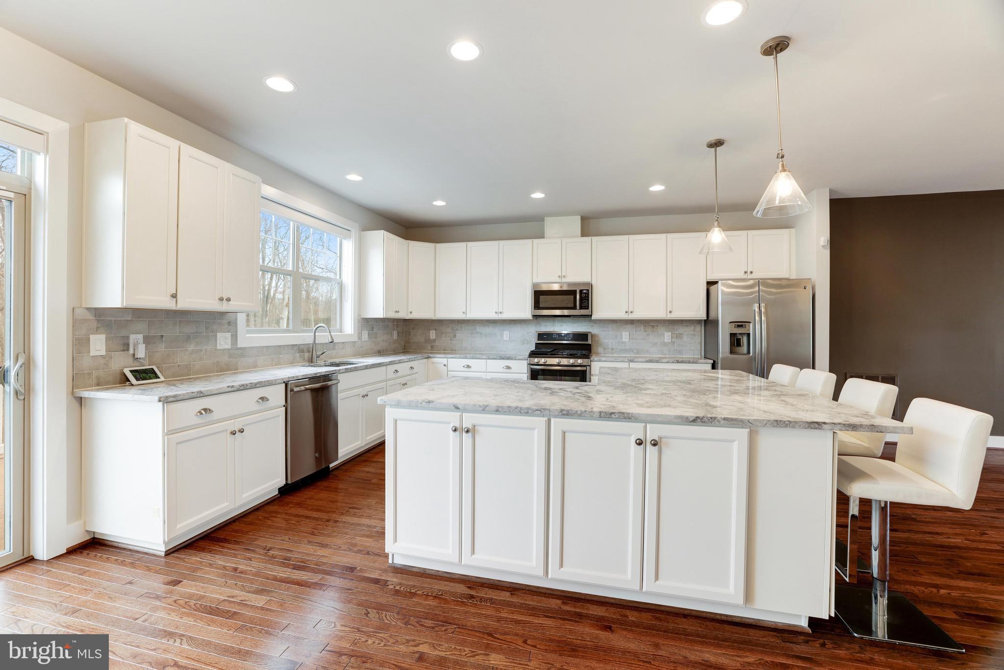 TOWNES OF BURKE - Residential Lease