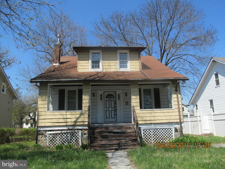 Bank Owned. Seller uncertain if ground rent exist and may not redeem. Tons of potential in this cape cod style home located in Howard Park. Accessible to all amenities, schools and public transportation. Located in well maintained neighborhood.