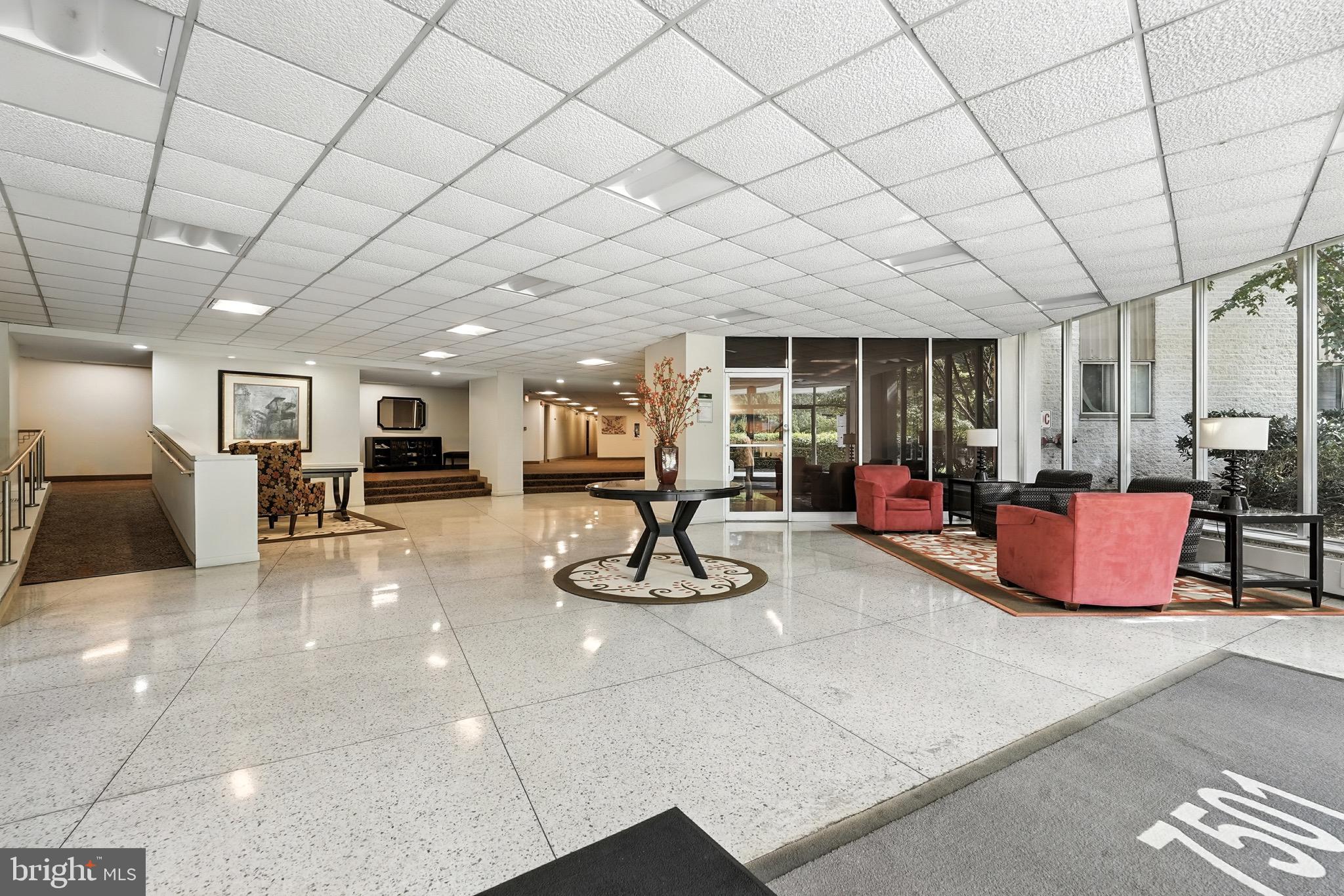 7501 DEMOCRACY BOULEVARD B422