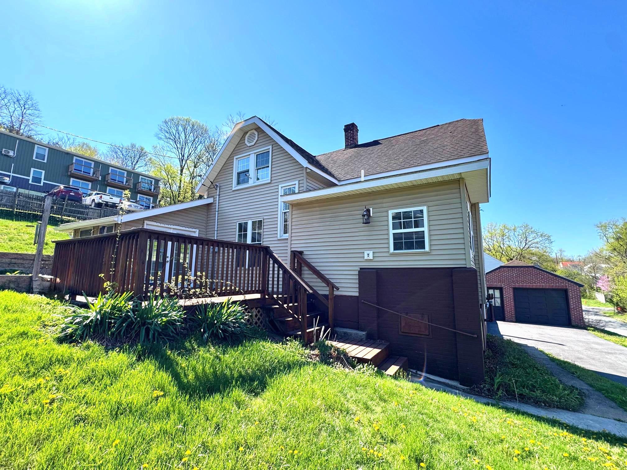 CROSSFIELD ADDITION - Residential