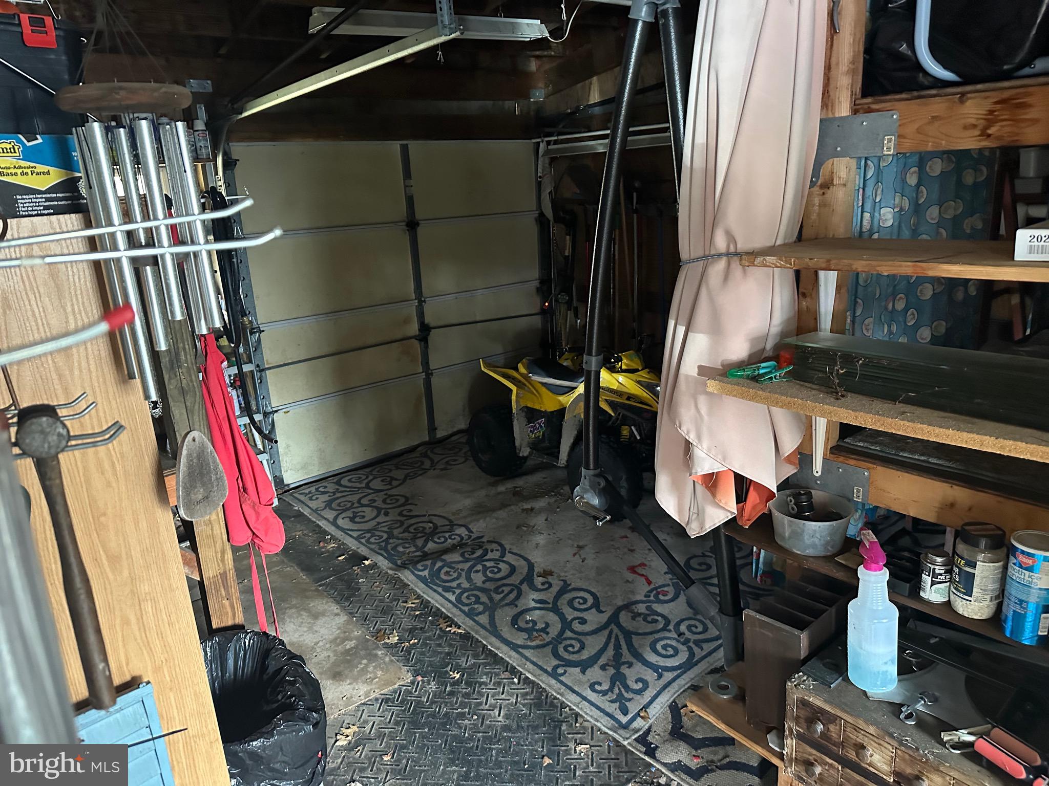 MELODYLAKESCNTRYCLUB - Residential