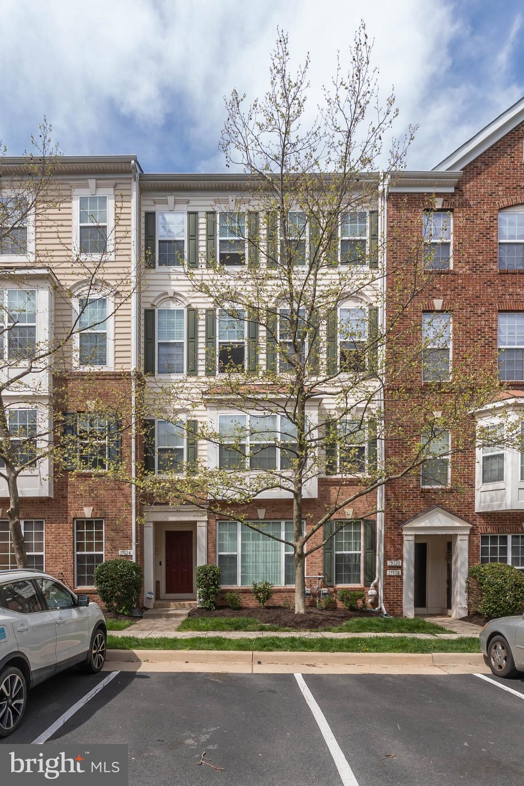 MARKET CENTER CONDOMINIUM - Residential