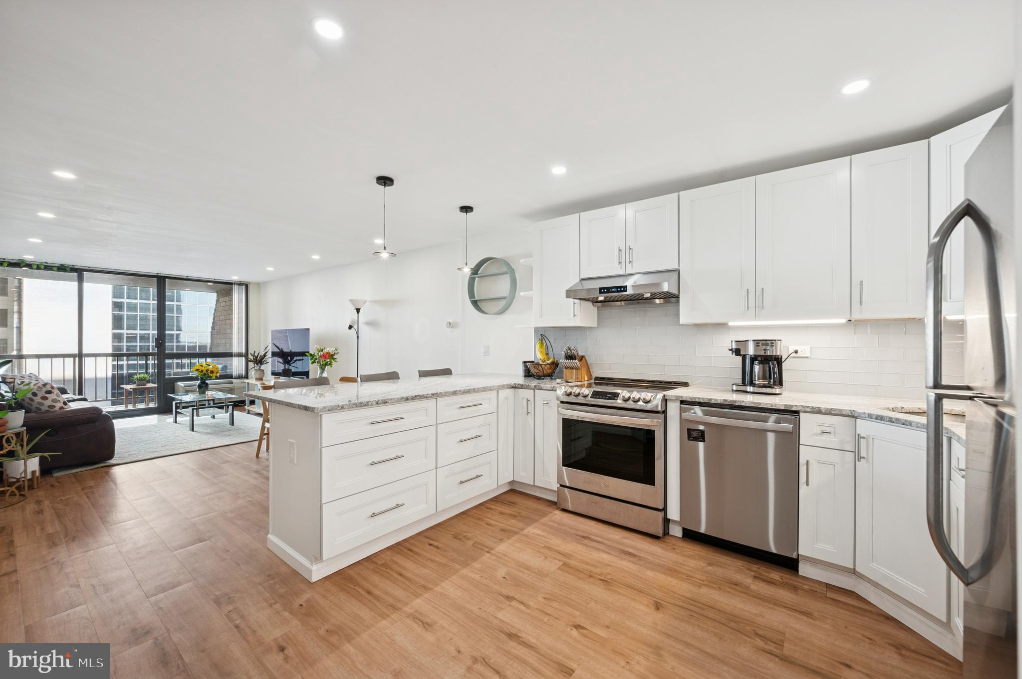 WASHINGTON SQ WEST - Residential Lease