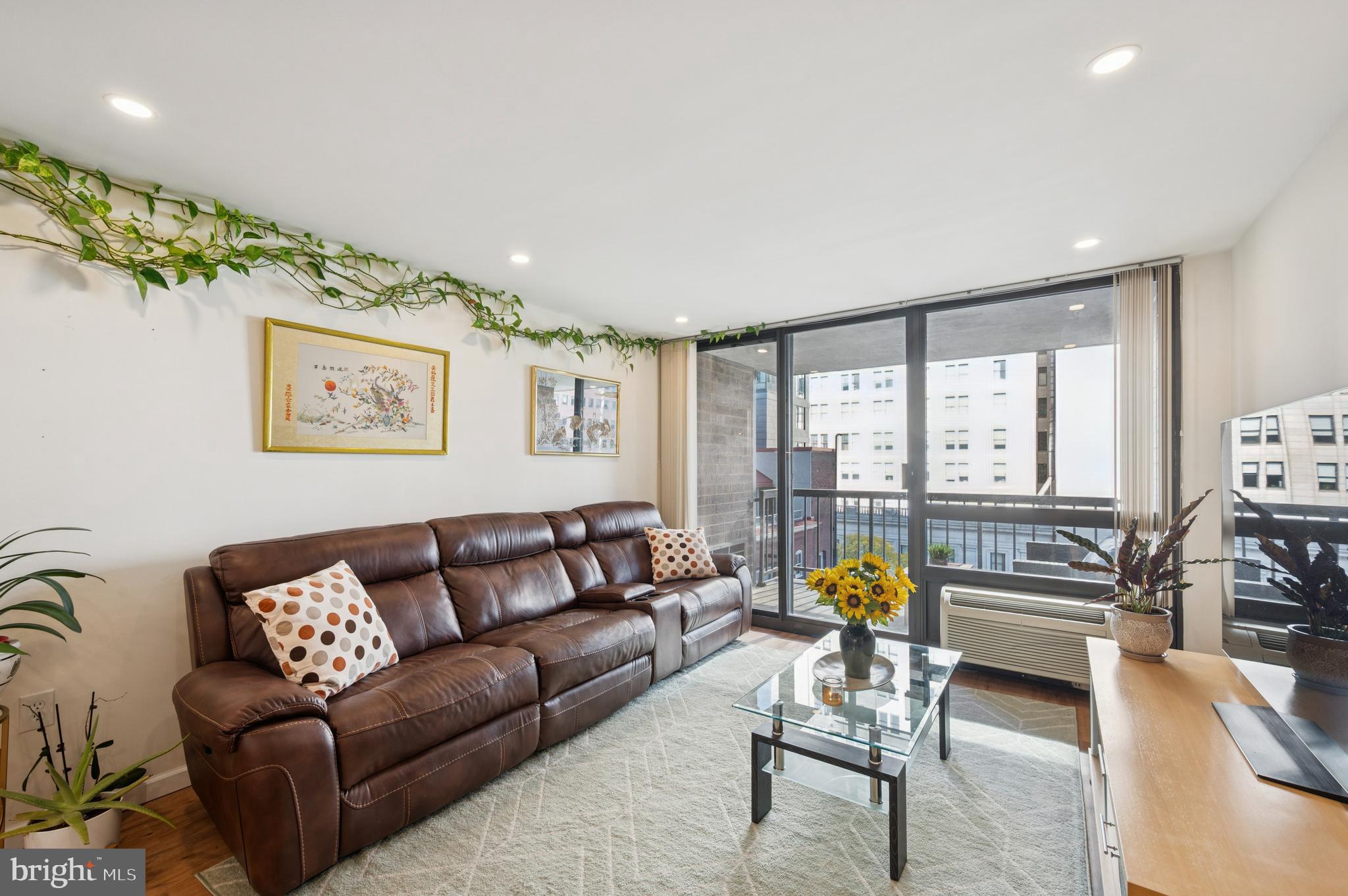 WASHINGTON SQ WEST - Residential Lease