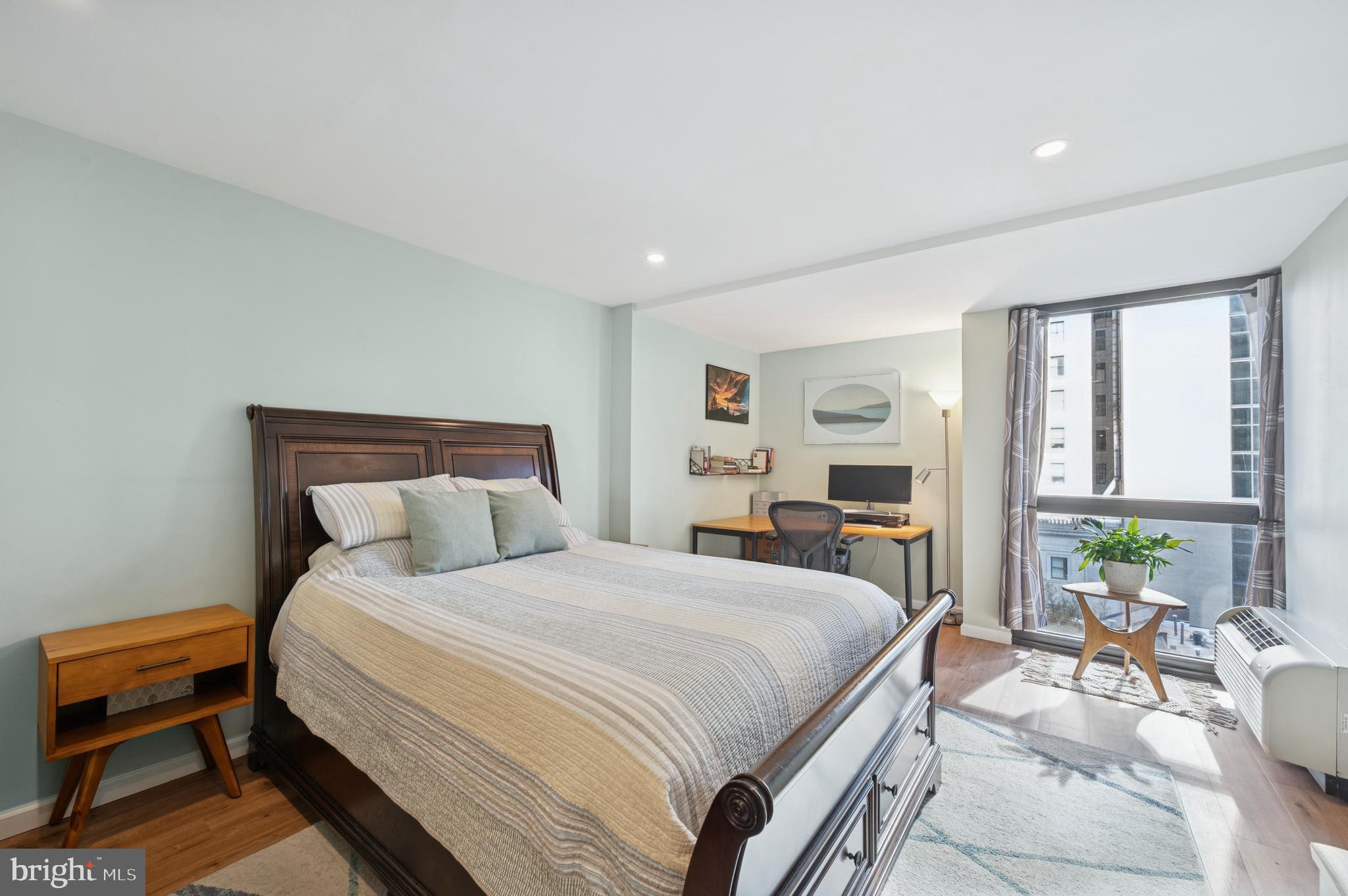 WASHINGTON SQ WEST - Residential Lease