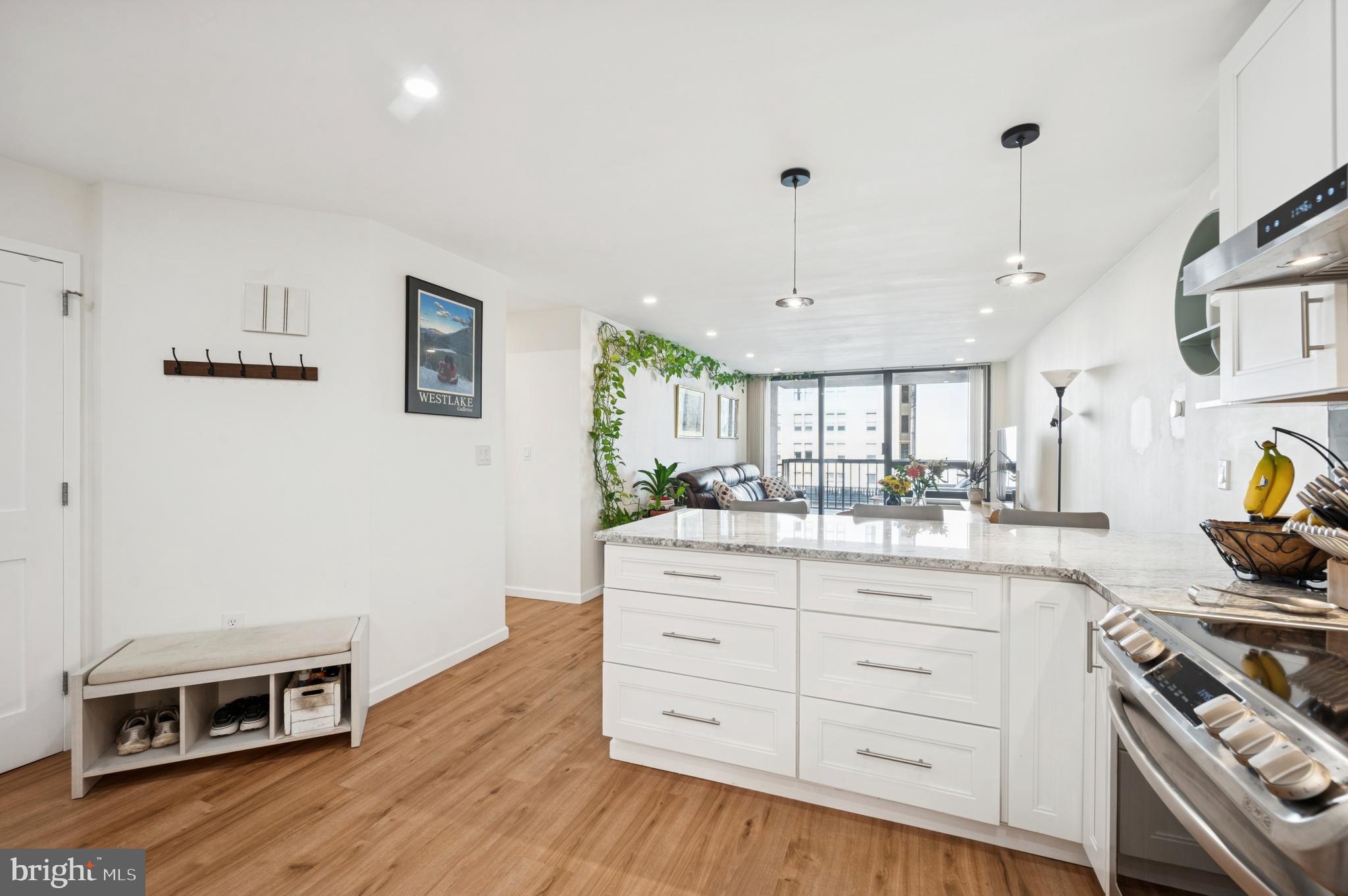 WASHINGTON SQ WEST - Residential Lease