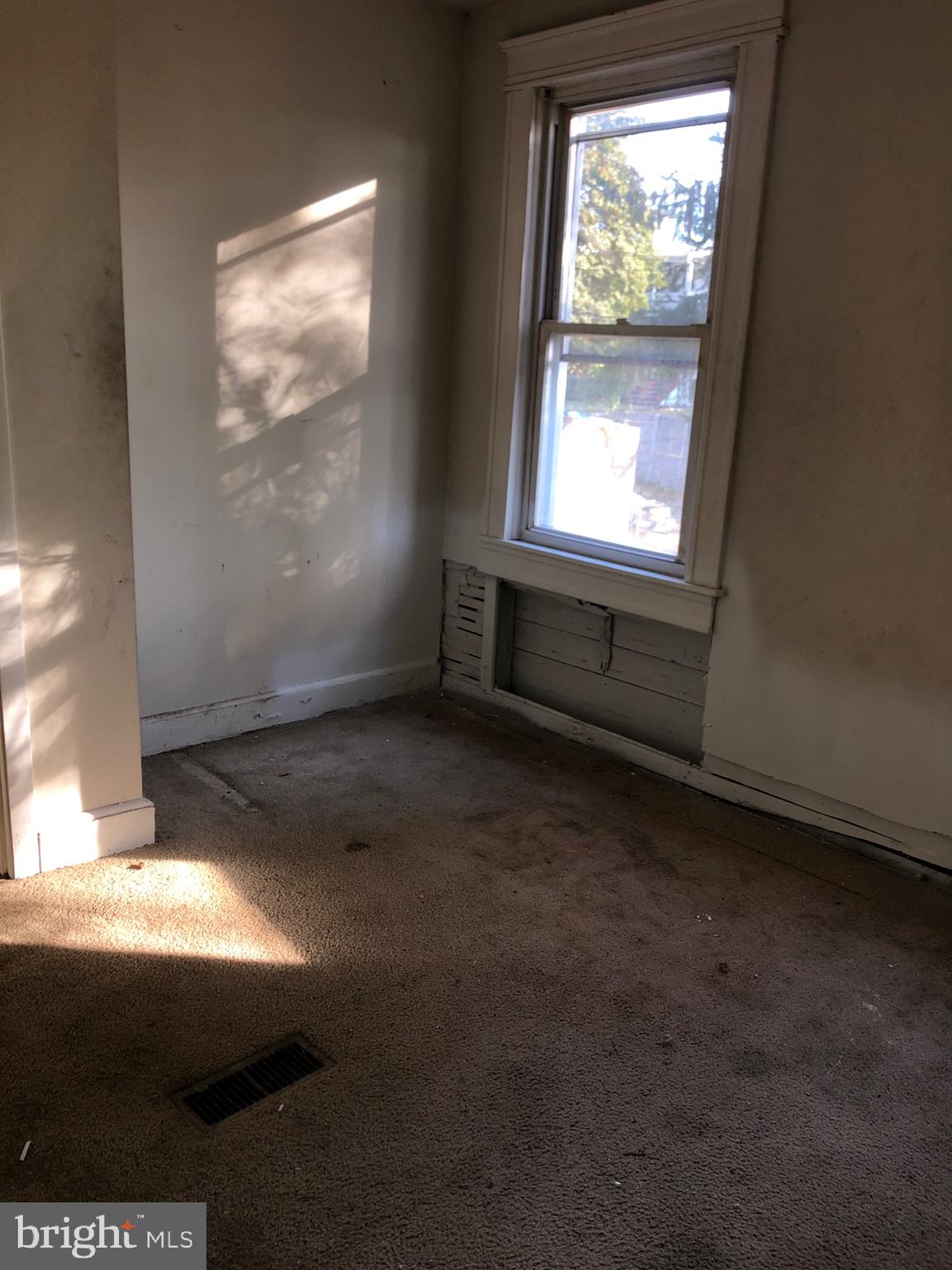 MOUNT HOLLY - Residential