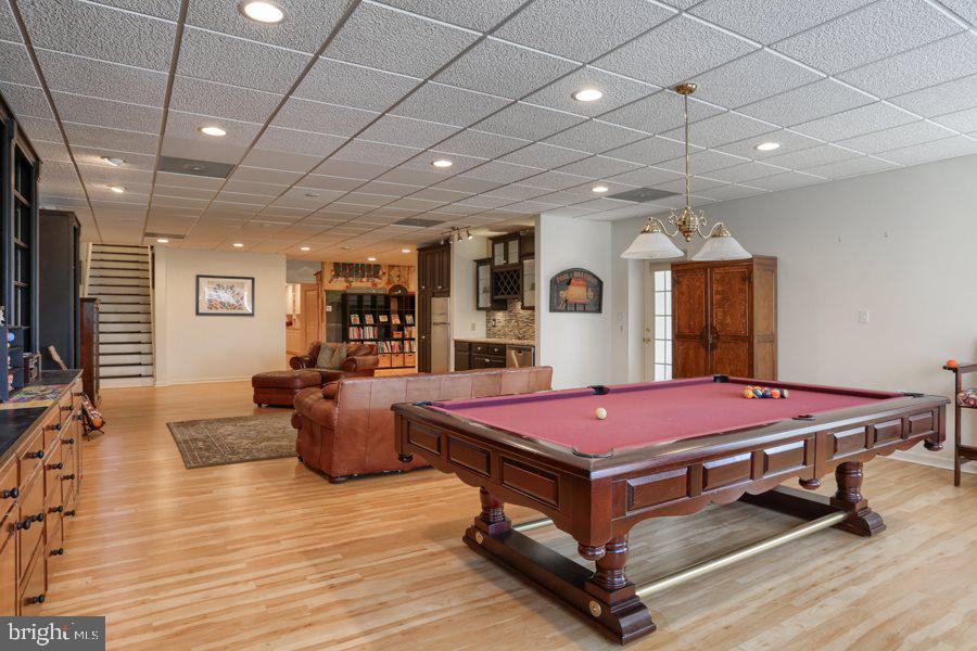 STRAWBERRY FIELDS - Residential