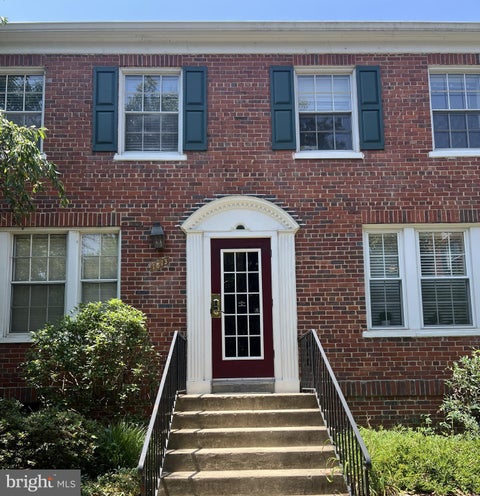 Condo For Rent - 1813 Key Boulevard #10536<br/> ARLINGTON, VA 22201