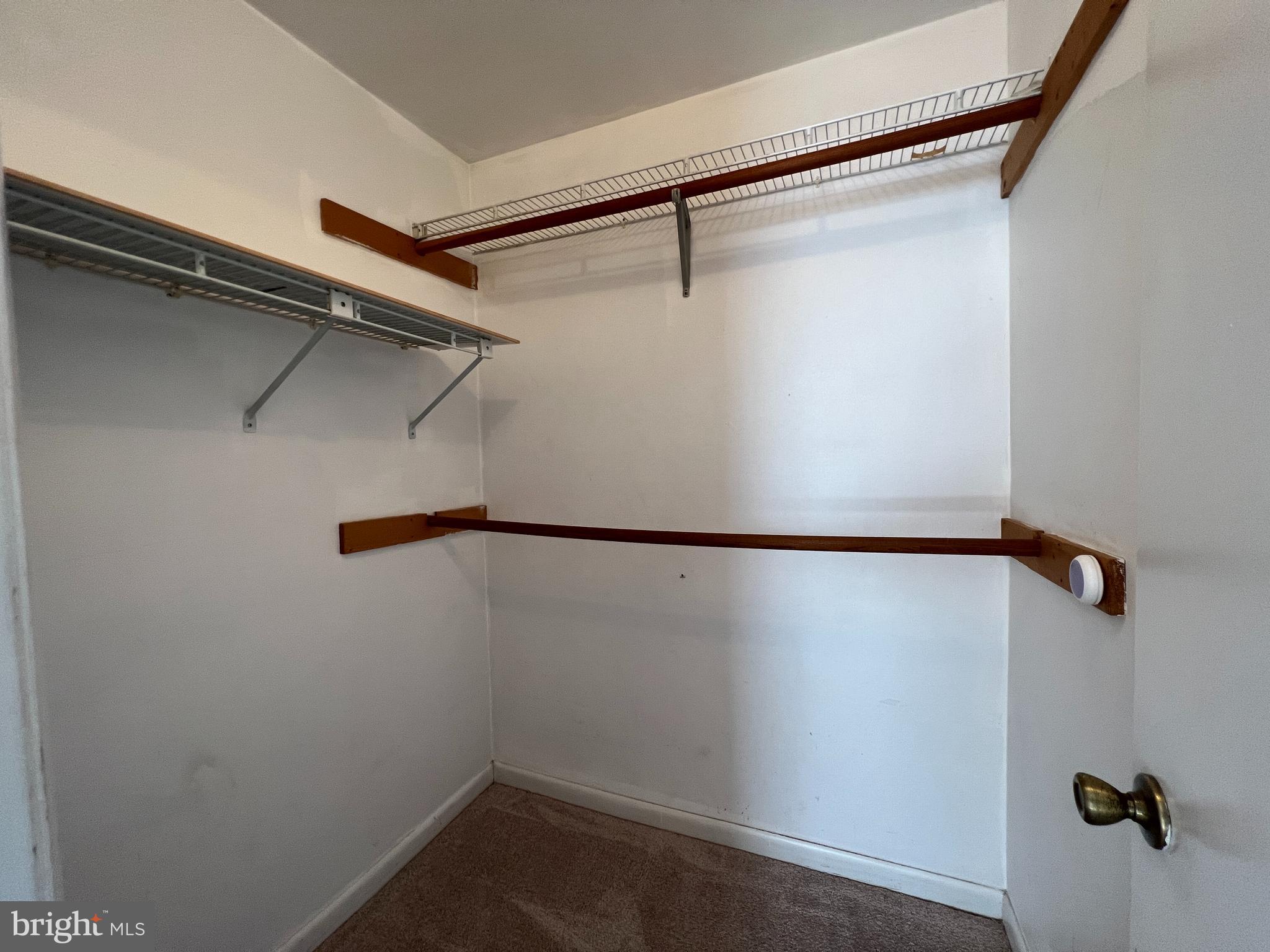 DEVON HILLS CONDO - Residential Lease