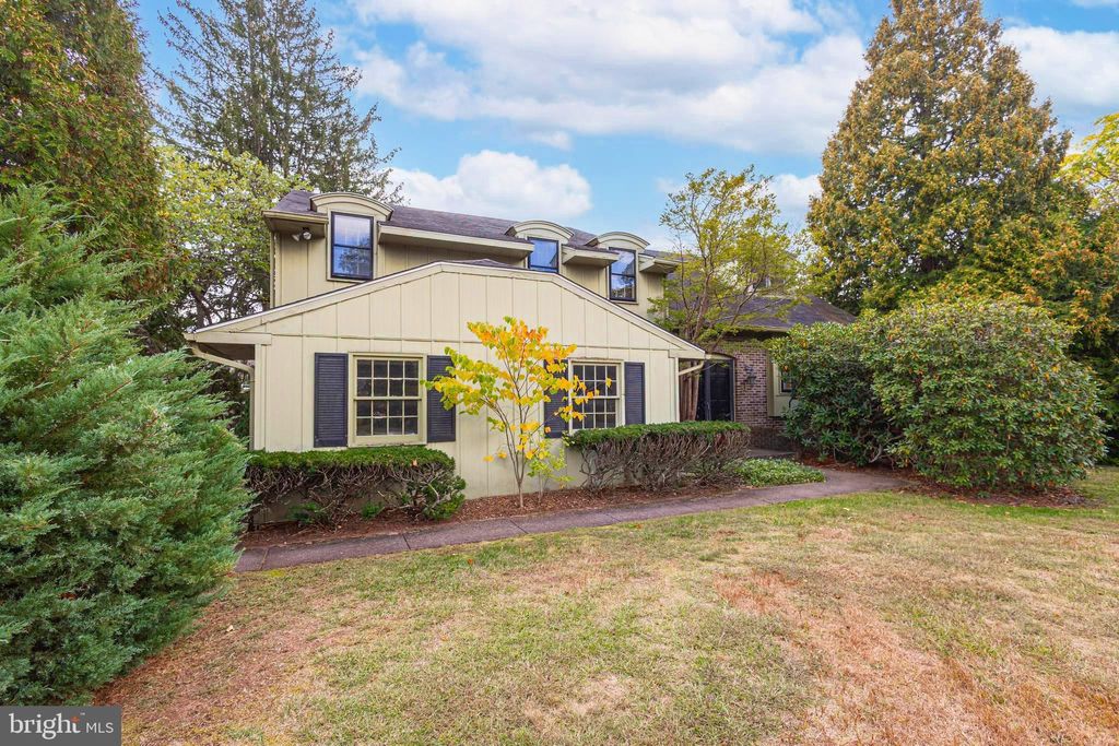 Photo of 797 Monaco Drive, WARRINGTON, PA 18976 (MLS # PABU2107516)