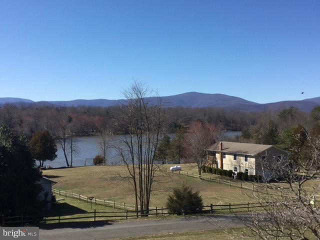 GREENE MOUNTAIN LAKE - Residential