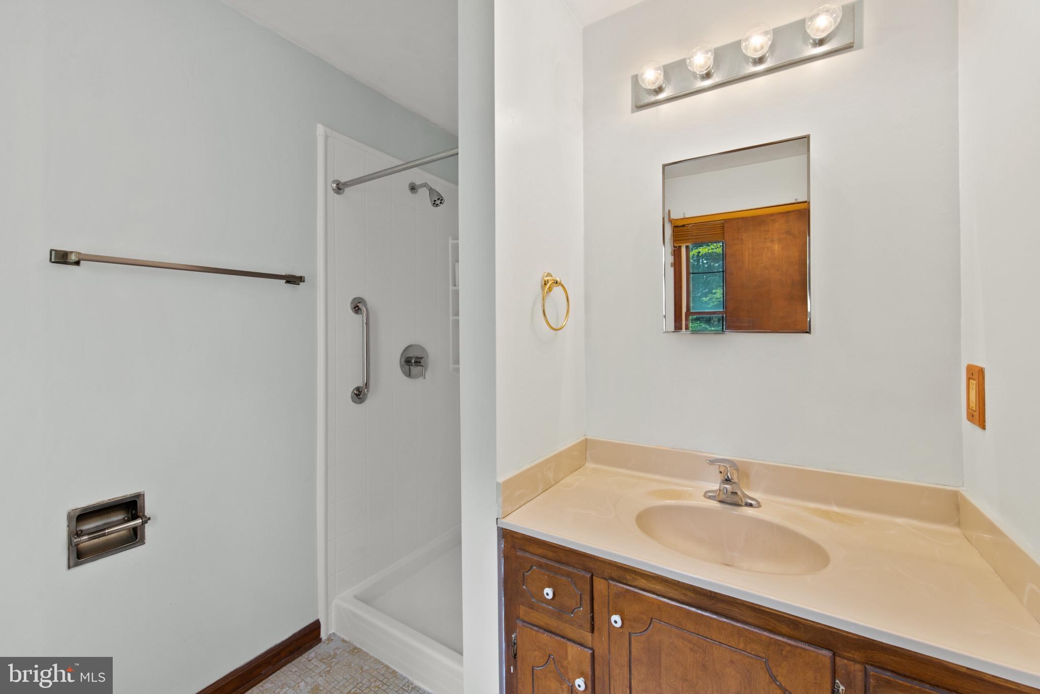 RUSTIC ACRES - Residential