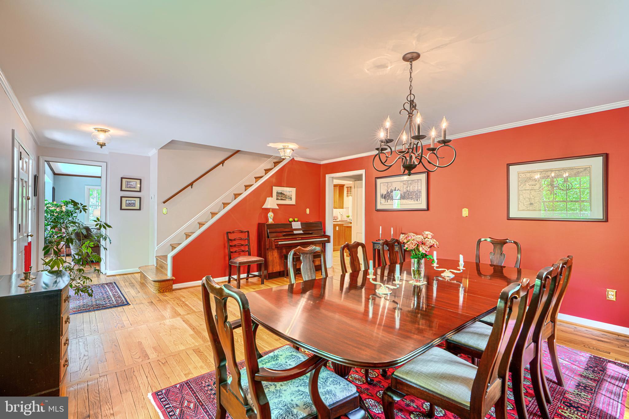 LUTHERVILLE - Residential