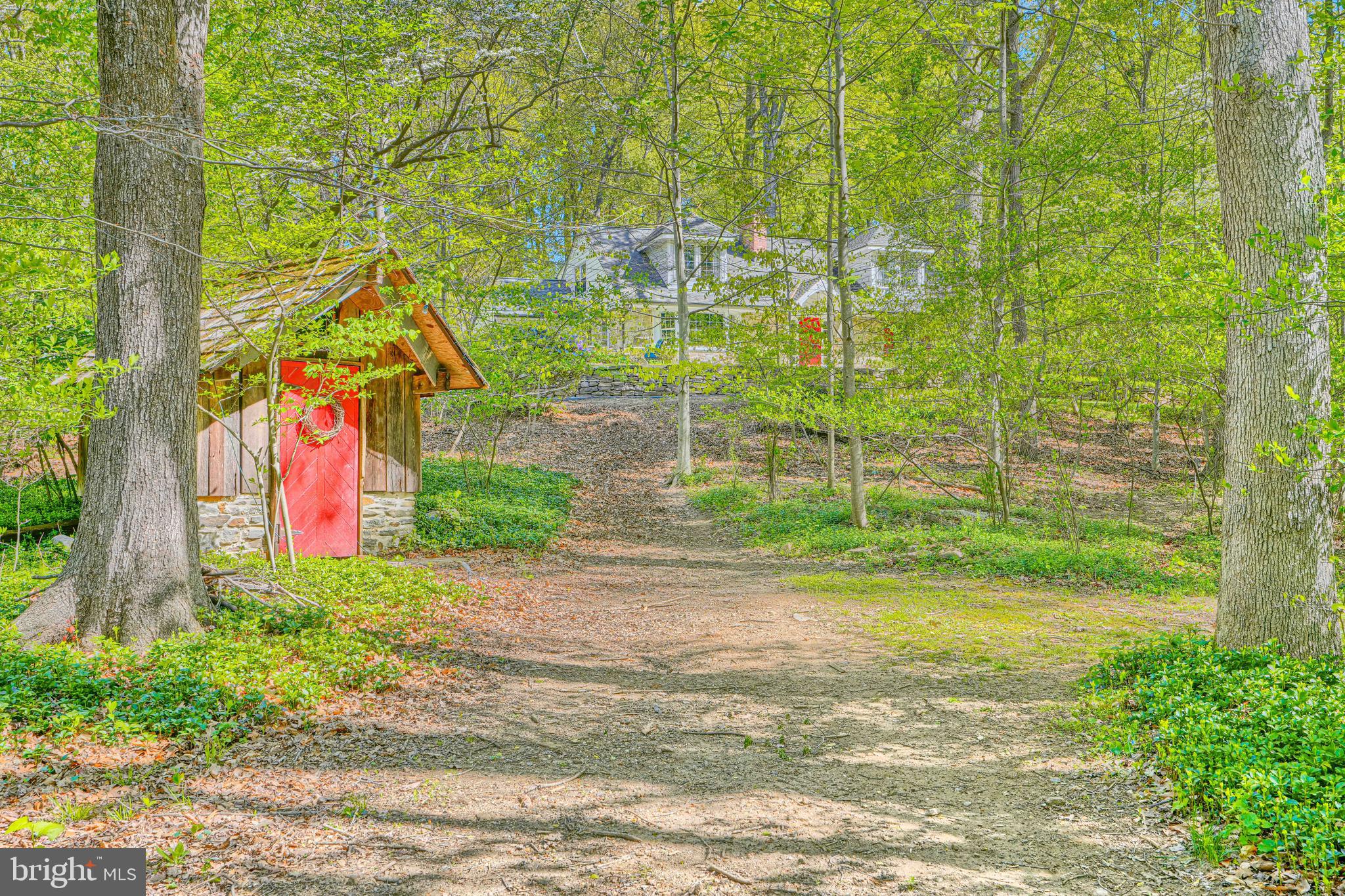 LUTHERVILLE - Residential