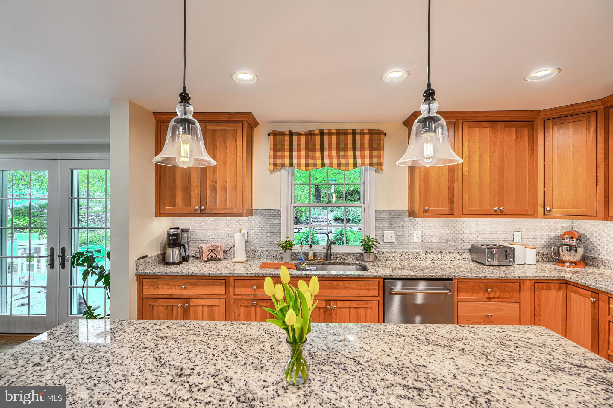 LUTHERVILLE - Residential