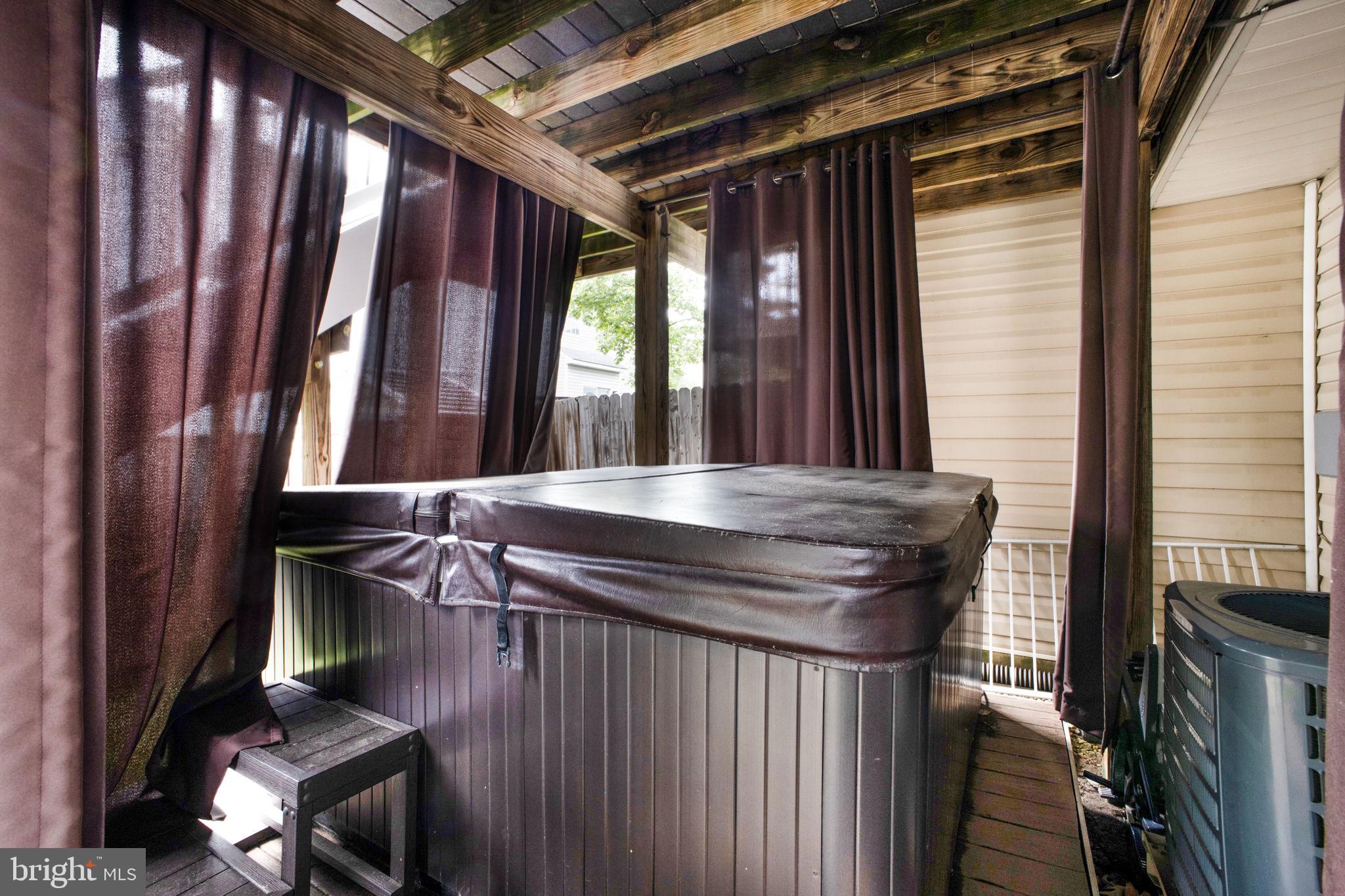 PERRYWOOD - Residential